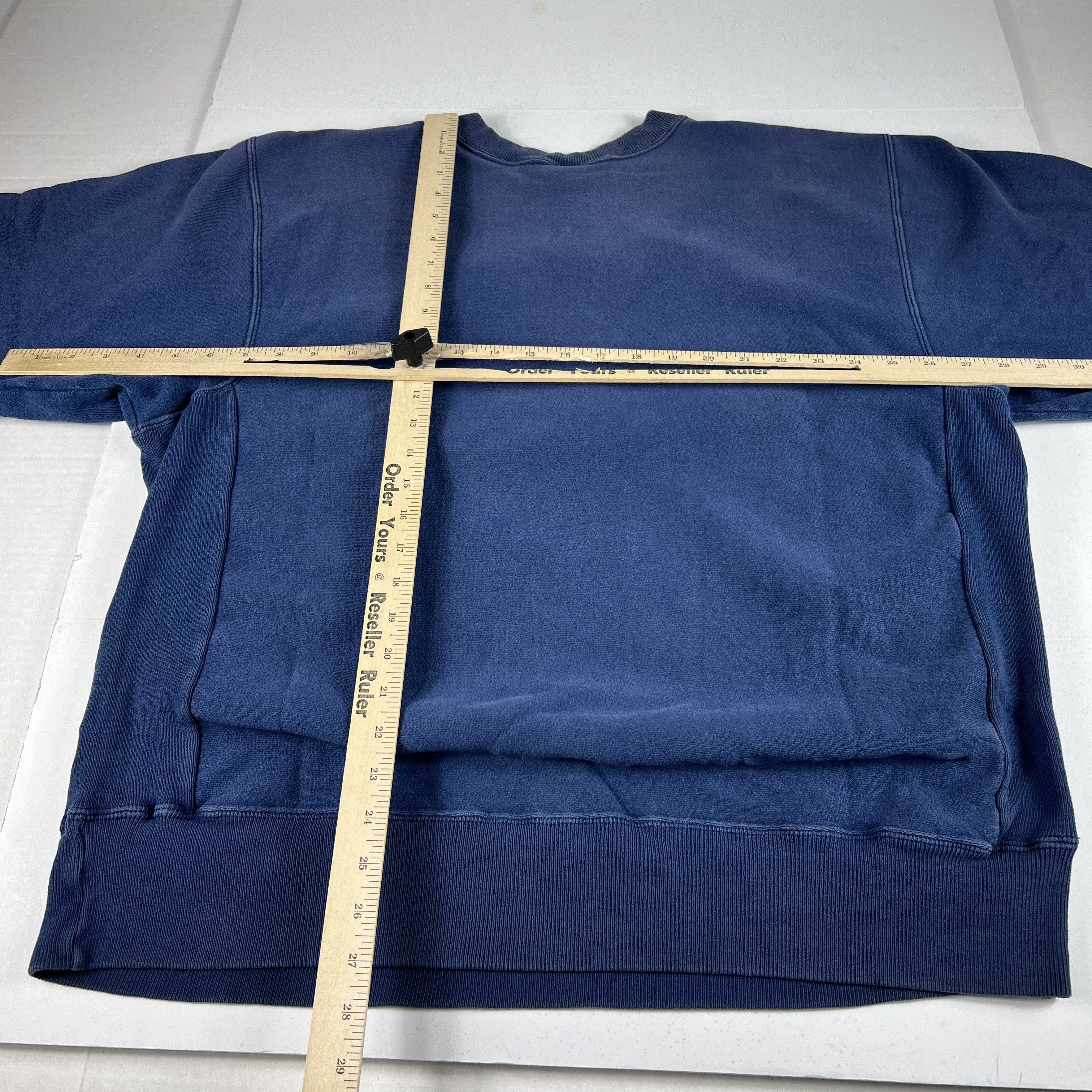 NCAA × Vintage VTG Notre Dame Fightin Irish Sweatshirt Thrashed Crewneck Size US XL / EU 56 / 4 - 13 Thumbnail