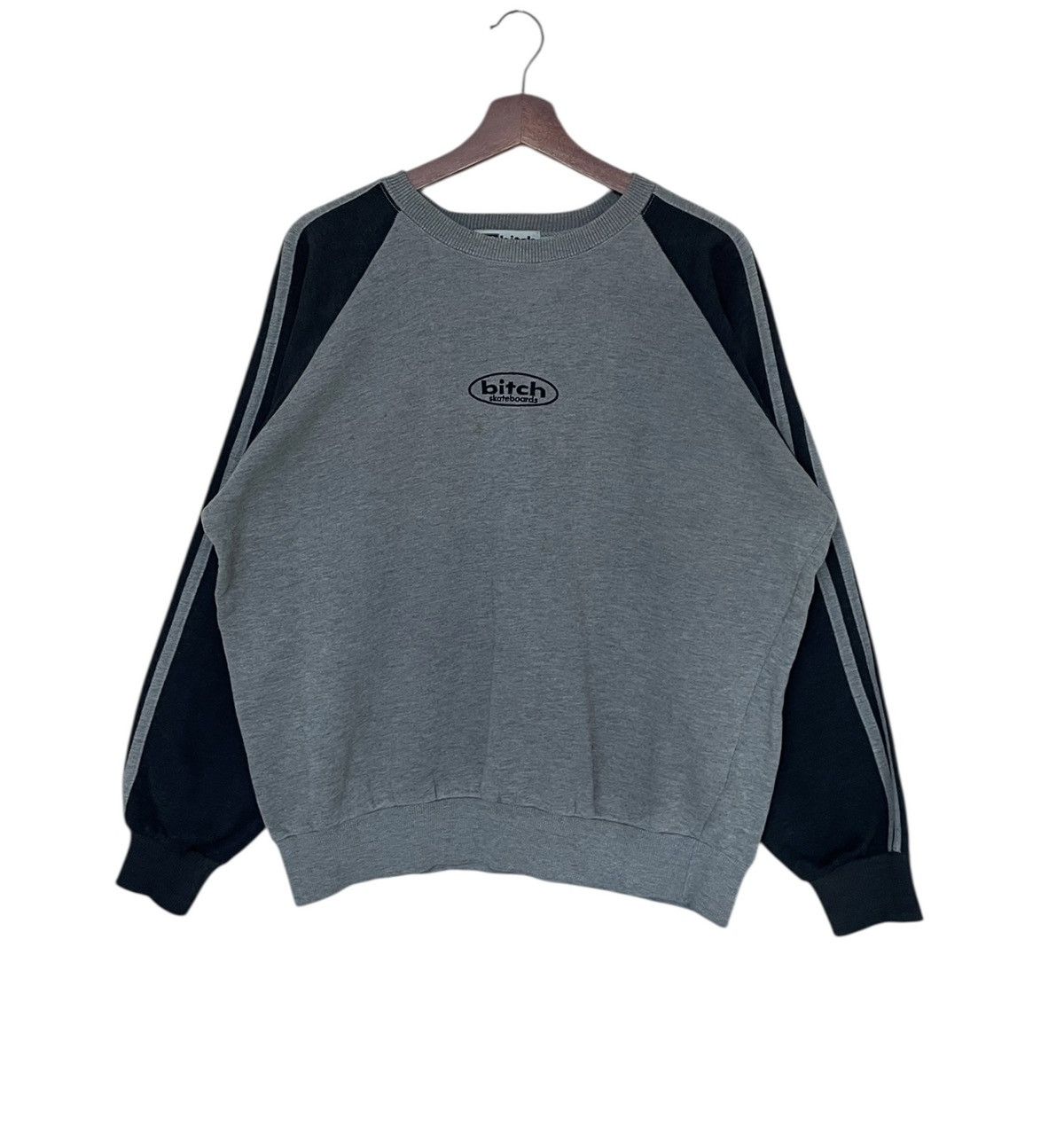 Vintage Vintage Brand Streetwear Bitch Sweatshirt 1990s Size US L / EU 52-54 / 3 - 1 Thumbnail