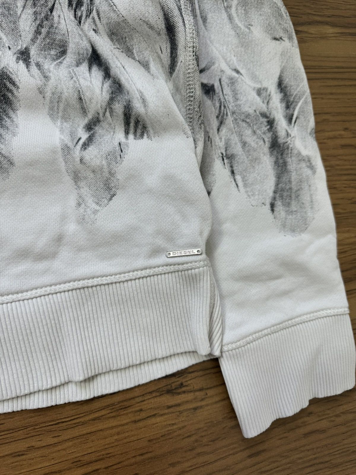 Diesel VINTAGE DIESEL FEATHERS SWEATSHIRT Size M / US 6-8 / IT 42-44 - 4 Thumbnail