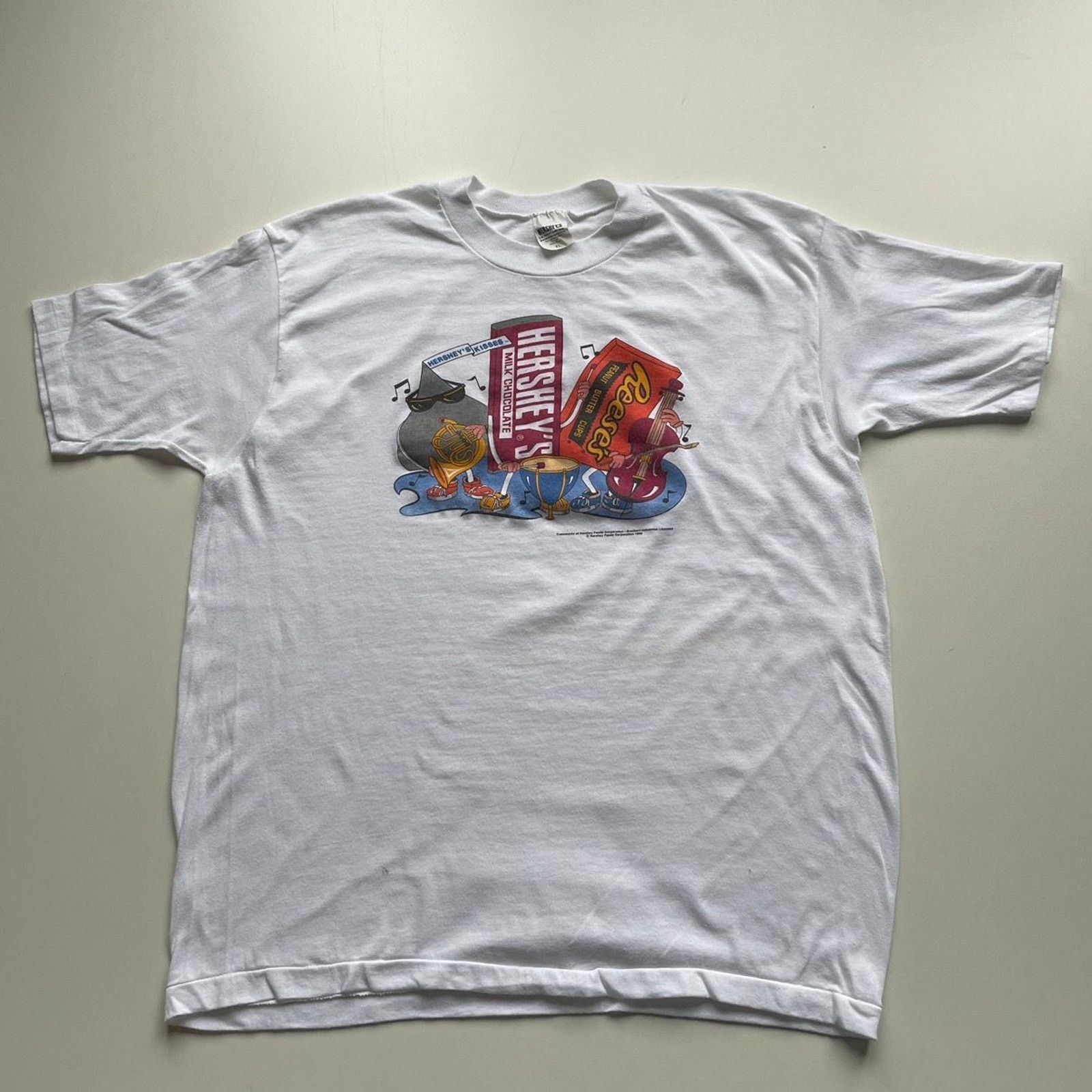 Vintage Vintage 90s Hershey’s Chocolate Promo Candy T Shirt XL Rare Size US L / EU 52-54 / 3 - 1 Thumbnail