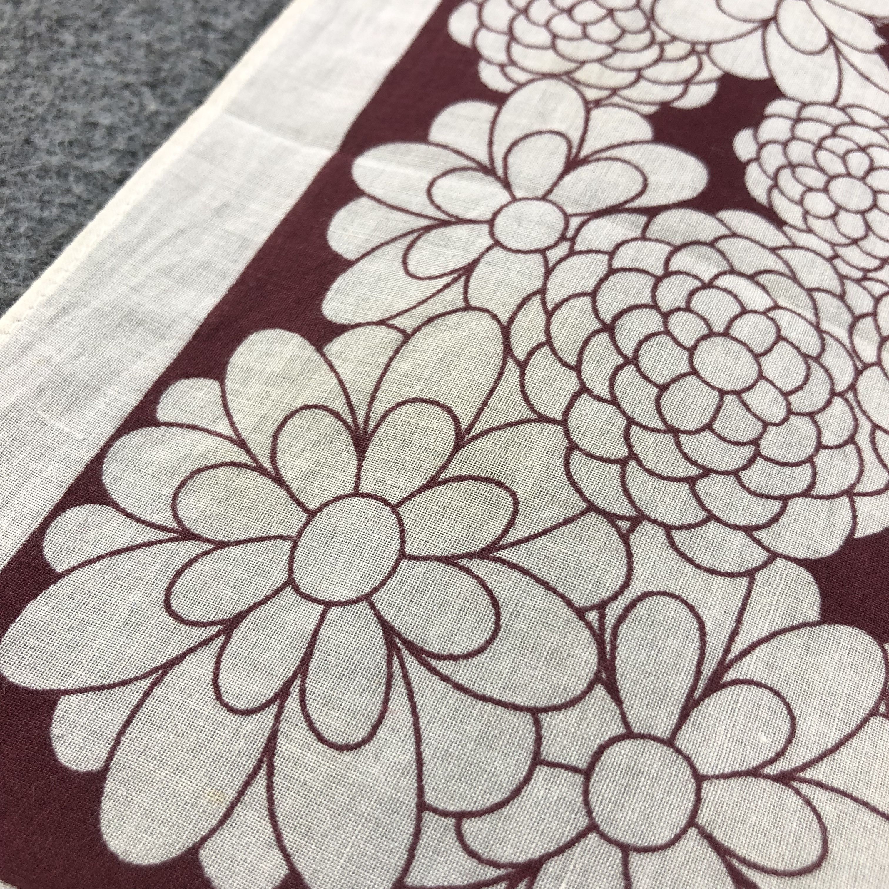 Hanae Mori Hanae Mori Handkerchief Neckerchief Bandana H1393 Size ONE SIZE - 5 Thumbnail