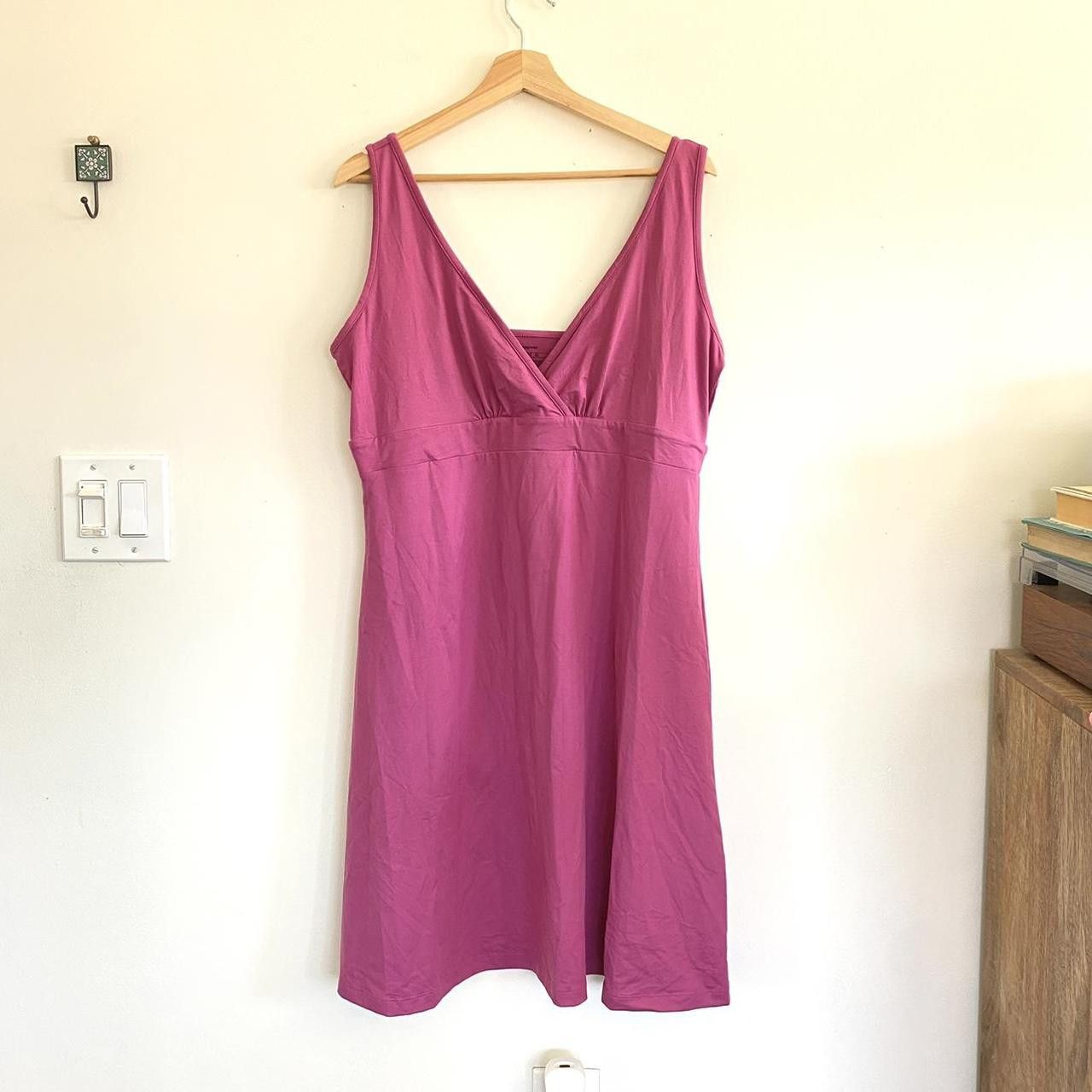 Patagonia PATAGONIA MAGENTA MINI OUTDOOR FITNESS DRESS WOMENS SIZE XL Size XL / US 12-14 / IT 48-50 - 2 Thumbnail