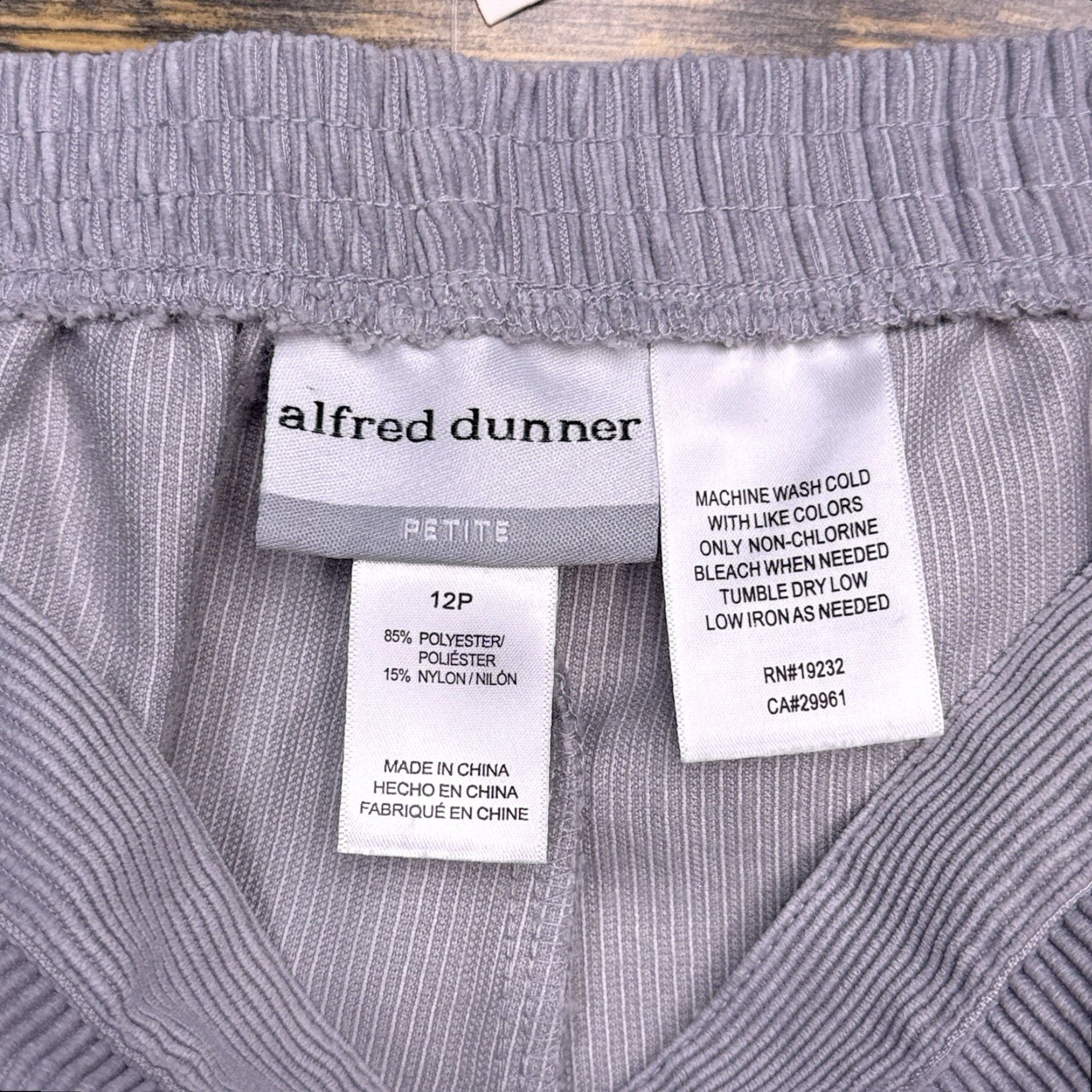 Vintage Alfred Dunner Pants Corduroy Pull On Womens 12 Petite Stonehenge New Size 34" / US 12 / IT 48 - 6 Thumbnail