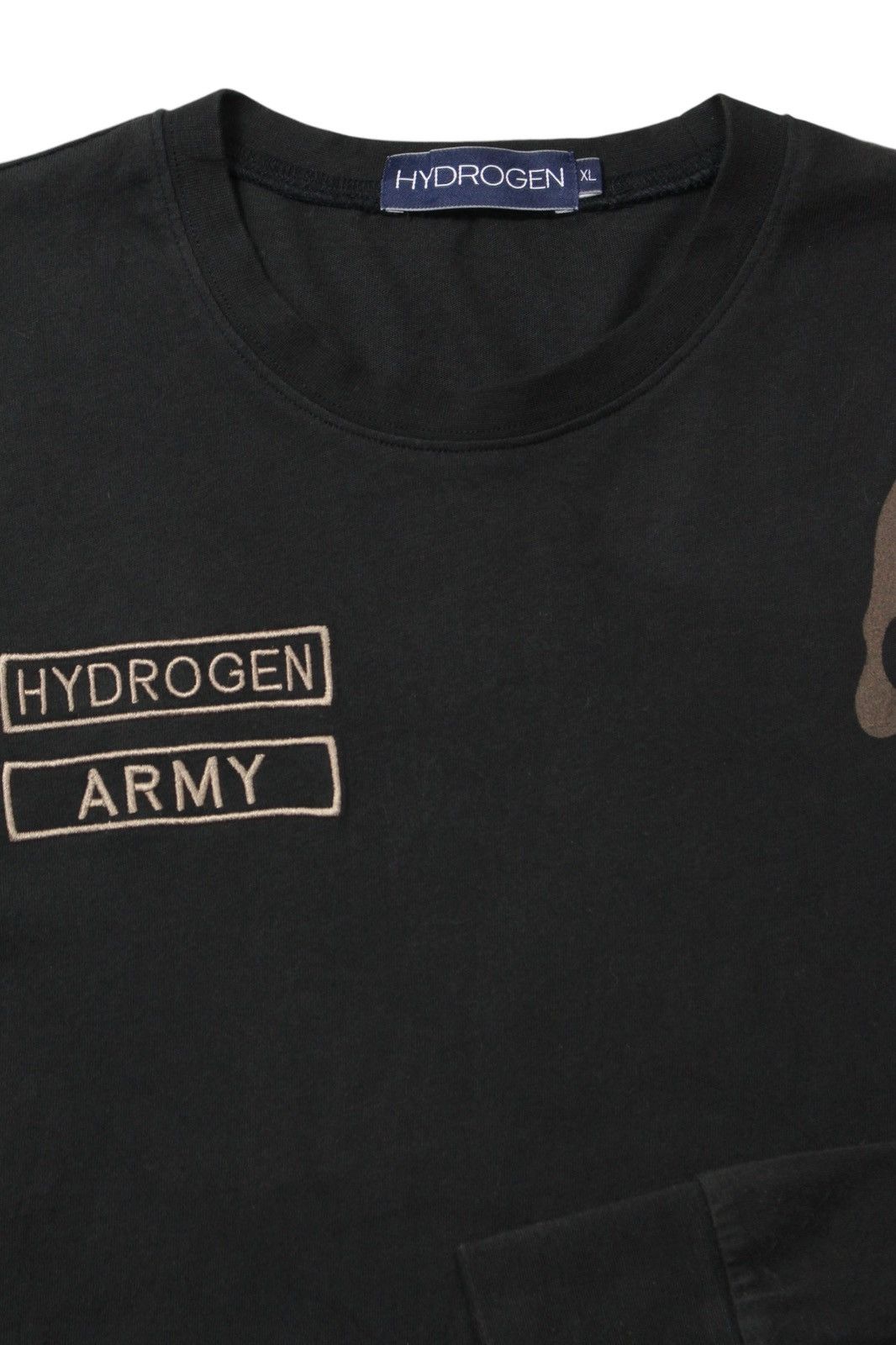 Japanese Brand HYDROGEN ARMY SKULL LONG SLEEVE Size US XL / EU 56 / 4 - 2 Thumbnail