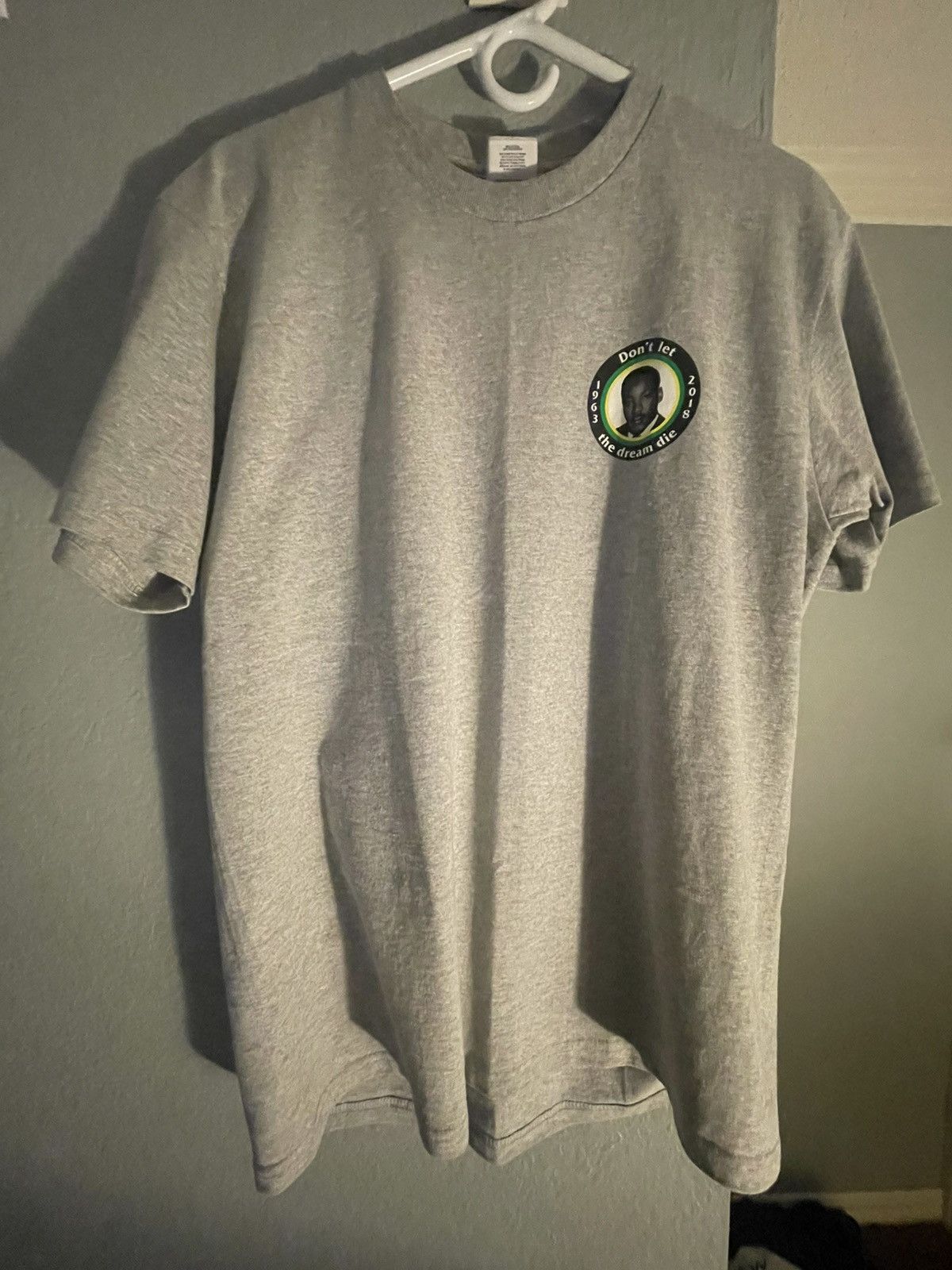 Supreme Supreme mlk Size US M / EU 48-50 / 2 - 1 Thumbnail