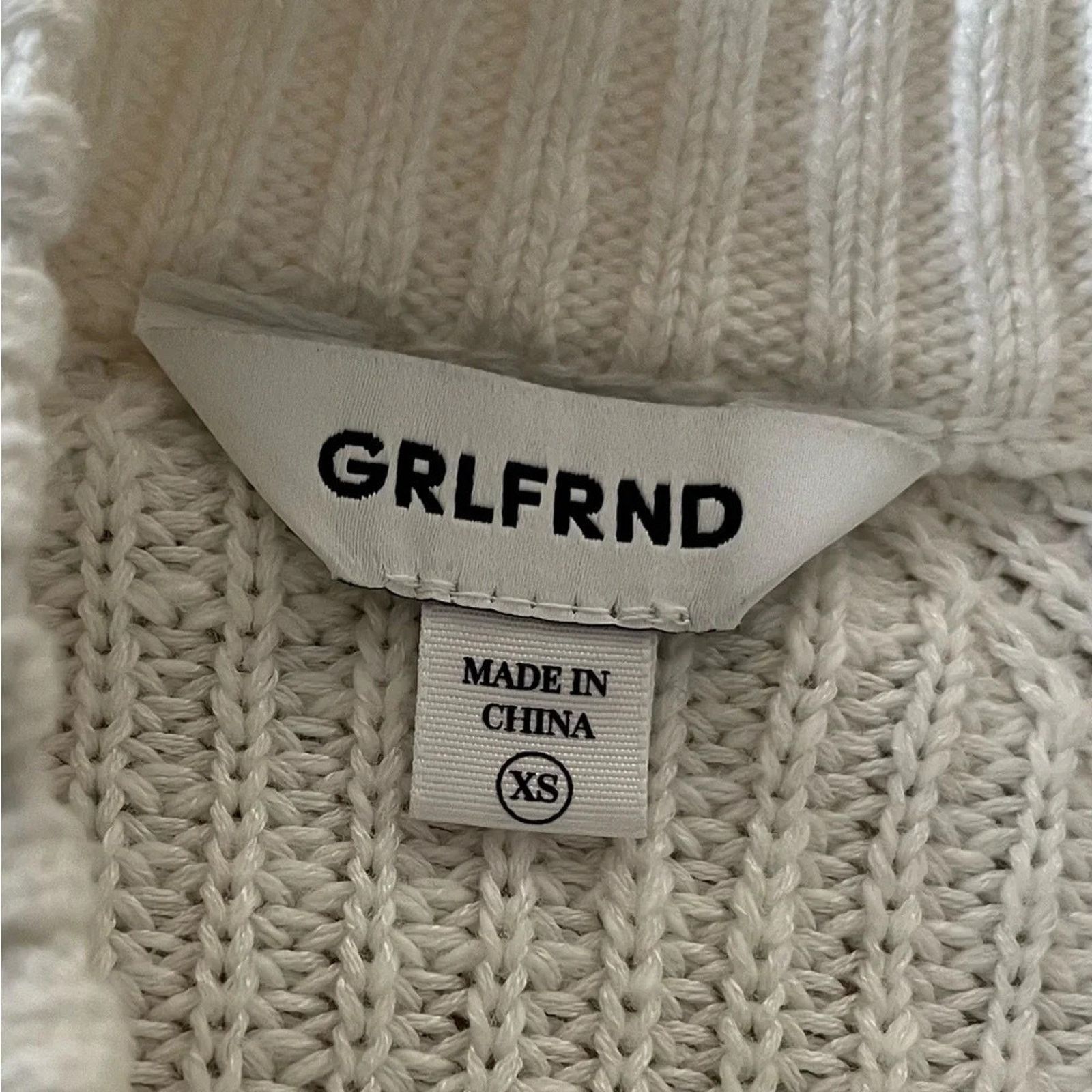 GRLFRND GRLFRND Jovany turtleneck sweater in ivory , size XS. Size XS / US 0-2 / IT 36-38 - 3 Thumbnail