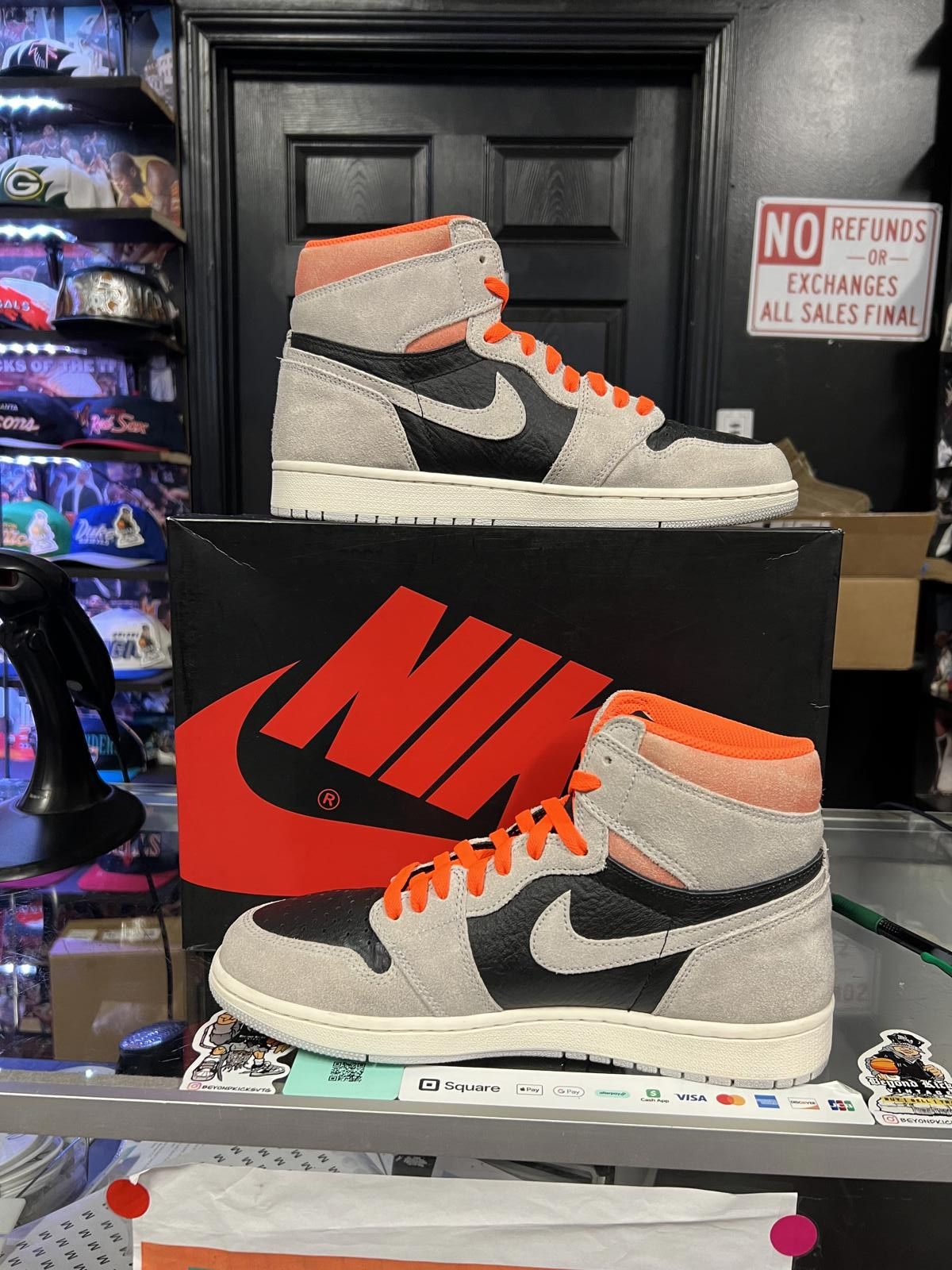 Nike 2019 Jordan High OG ‘Neutral Grey’ Size US 10 / EU 43 - 2 Thumbnail