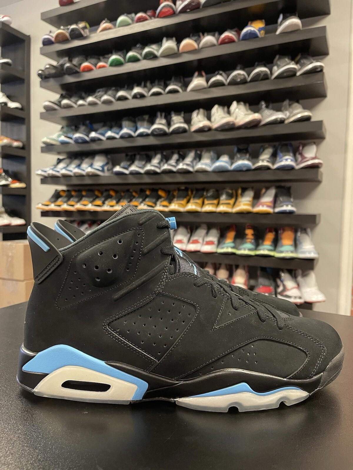 Designer Size 13 - Nike Air Jordan 6 Retro 'UNC' 384664-006 Men's Size US 13 / EU 46 - 3 Thumbnail