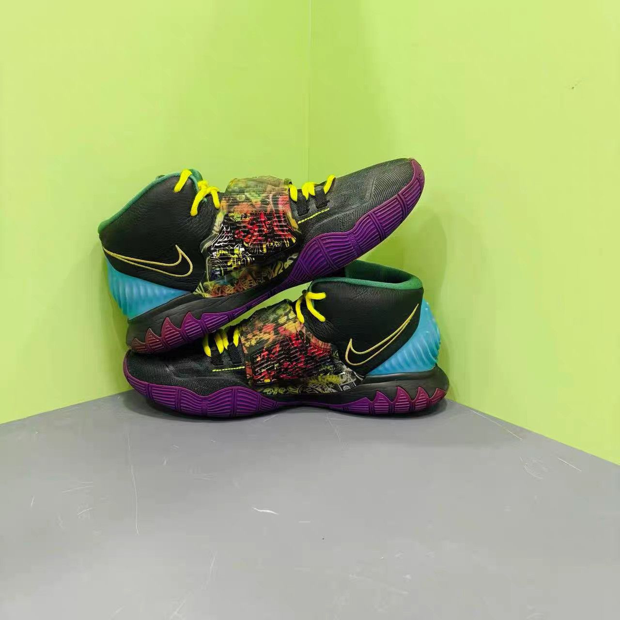 Nike Nike Kyrie 6 CNY Basketball Shoes K15 Size US 11.5 / EU 44-45 - 4 Thumbnail