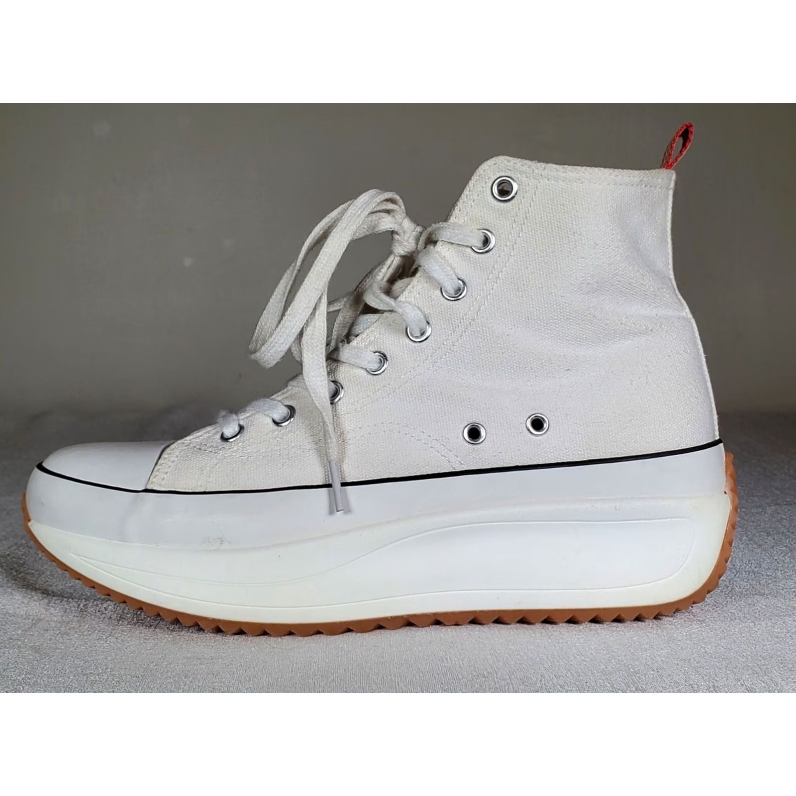 Vintage Madden Girl Winnona White Fabric Platform High-Top Sneakers Women's US 9.5 Size US 10 / IT 40 - 4 Thumbnail