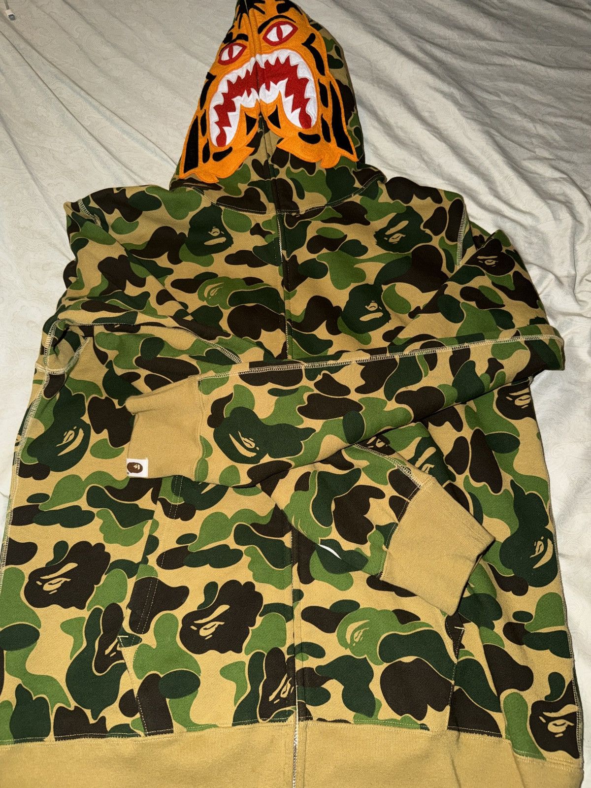 Bape A Bathing Ape Men’s ABC Camo Tiger Full Zip Hoodie Size US XL / EU 56 / 4 - 1 Thumbnail
