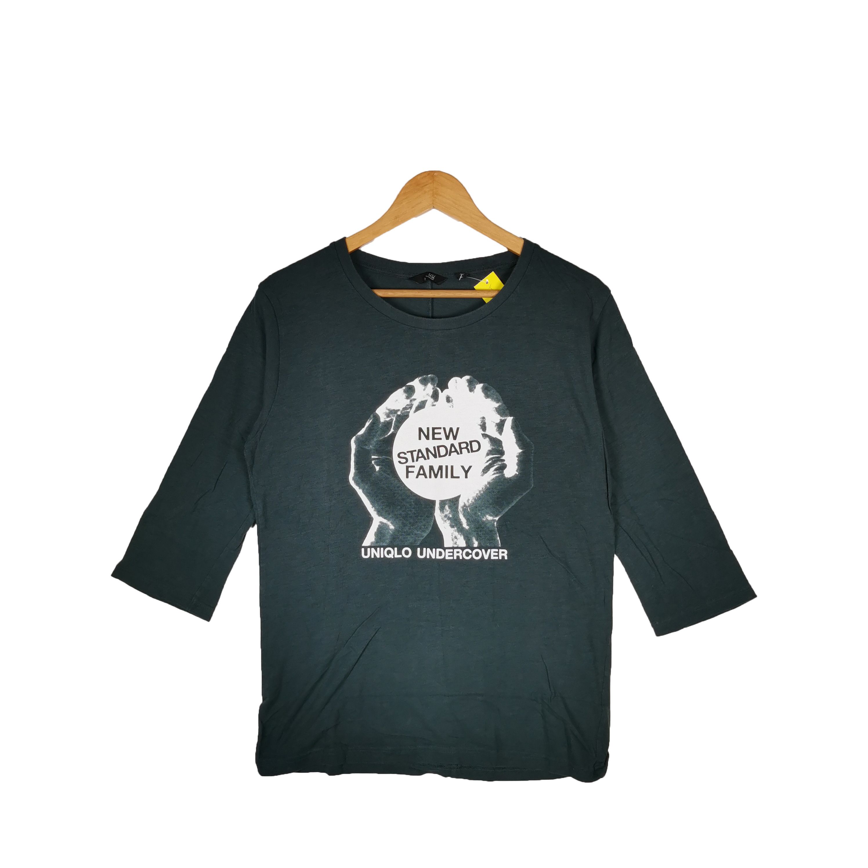 Japanese Brand Y2K Undercover X Uniqlo New Standard Family T-Shirt 56789 Size US M / EU 48-50 / 2 - 1 Thumbnail