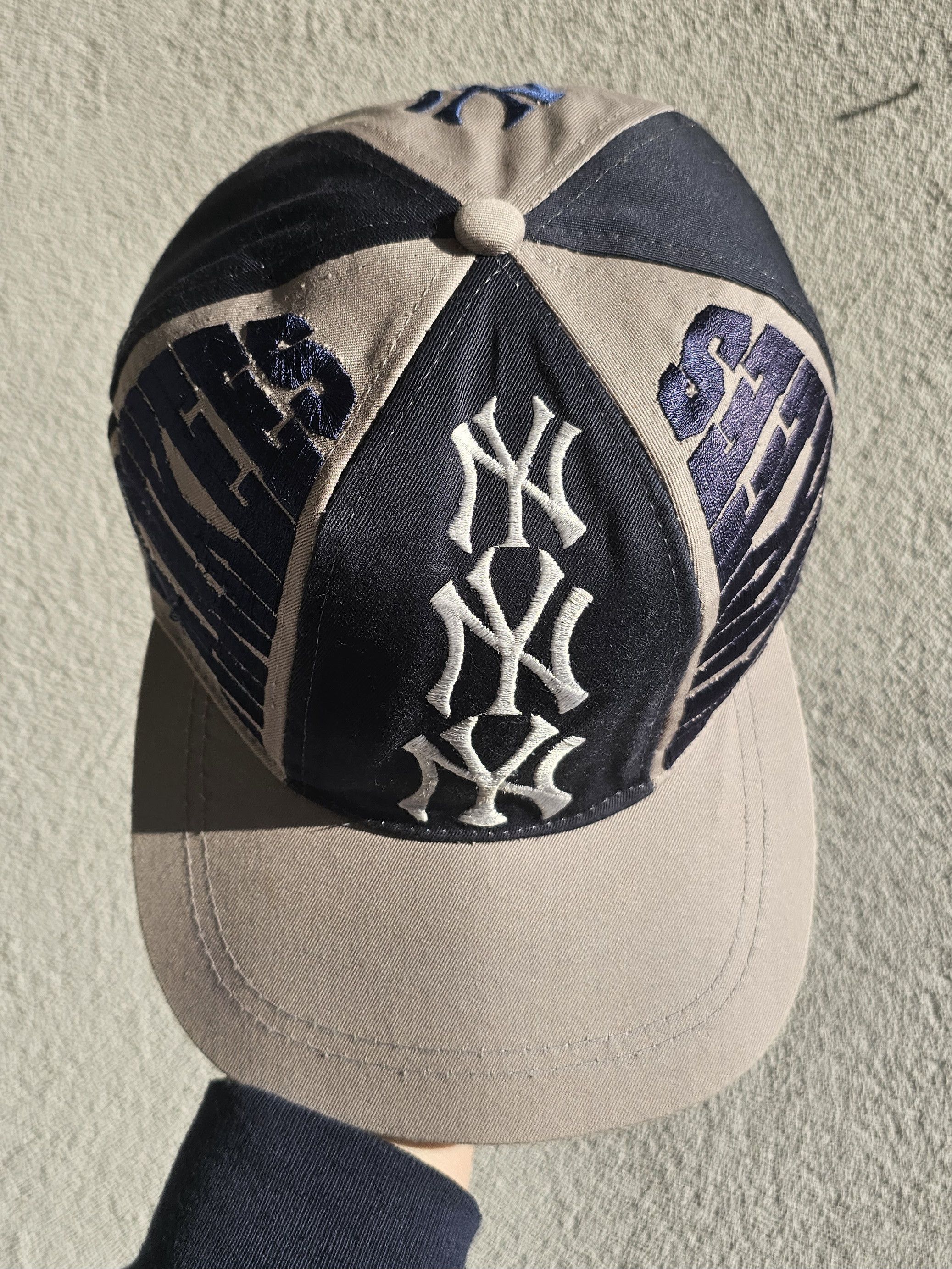 New York Yankees NY Yankees Vintage Big Logo Hat Size ONE SIZE - 4 Thumbnail