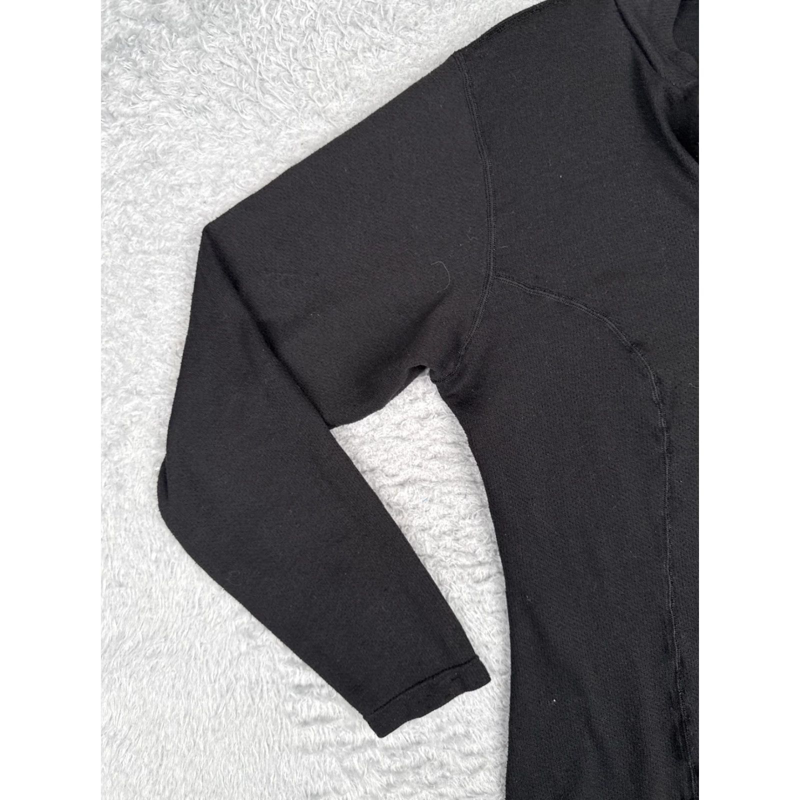 The North Face The North Face Sweatshirt Women M Black 1/4 Zip Long Sleeve Polyester READ Size M / US 6-8 / IT 42-44 - 3 Thumbnail