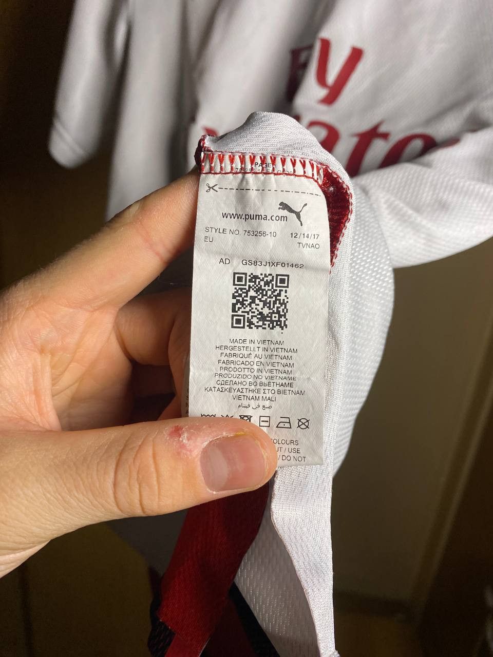 Puma × Vintage 🔴⚪️ Arsenal Away Jersey 2018/19 — Puma x Fly Emirates ⚪️🔴 Size US S / EU 44-46 / 1 - 4 Thumbnail
