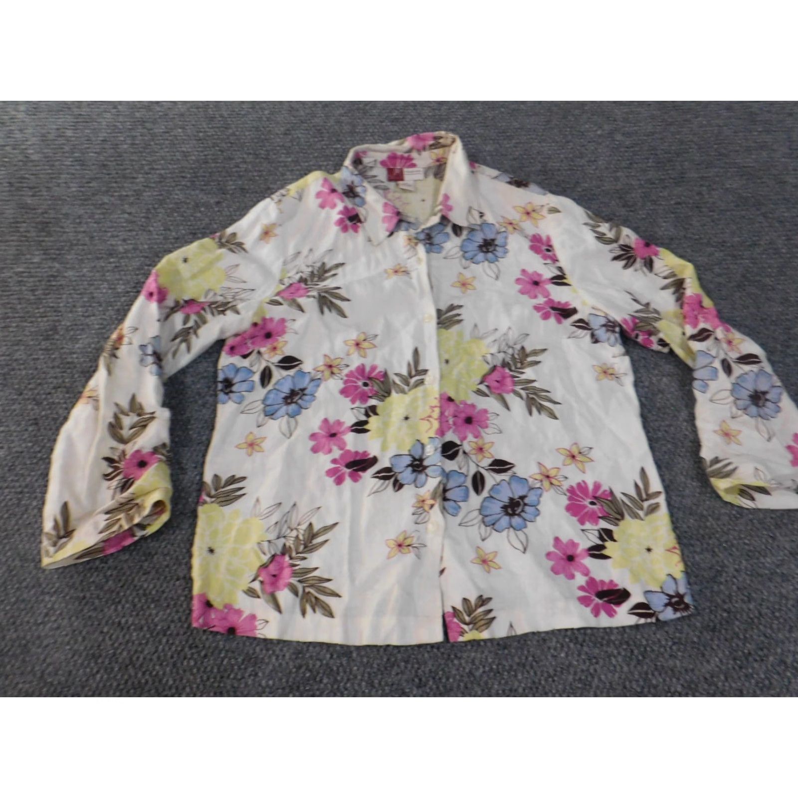 JM Collection JM Collection top 14P Petite linen floral Womens Button-Up Casual Shirt XL? Size XL / US 12-14 / IT 48-50 - 3 Thumbnail