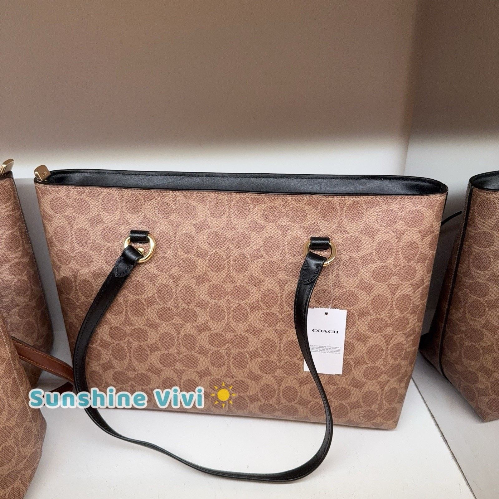 Coach NWT bundle COACH Tote Bag CCD69 & CW854 Zip Wristlet Size ONE SIZE - 5 Thumbnail