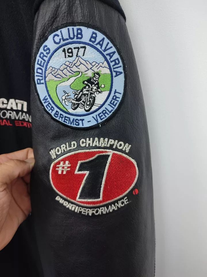 Vintage Men's RaRe Vintage Carl Fogarty Ducati Performance Jacket Size US XL / EU 56 / 4 - 12 Thumbnail