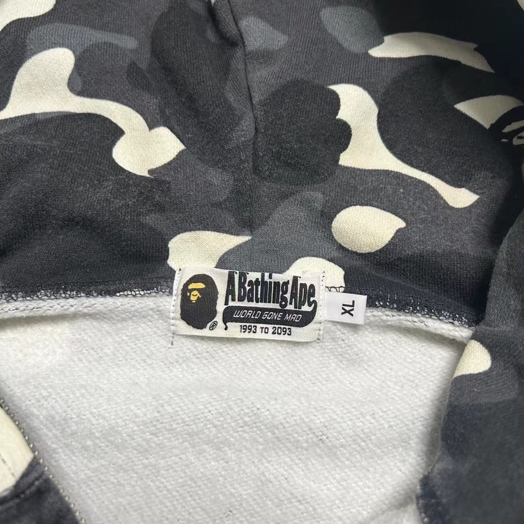 Bape BAPE LUMINOUS SHARK SHORT SLEEVE HOODIE Size US XL / EU 56 / 4 - 6 Thumbnail