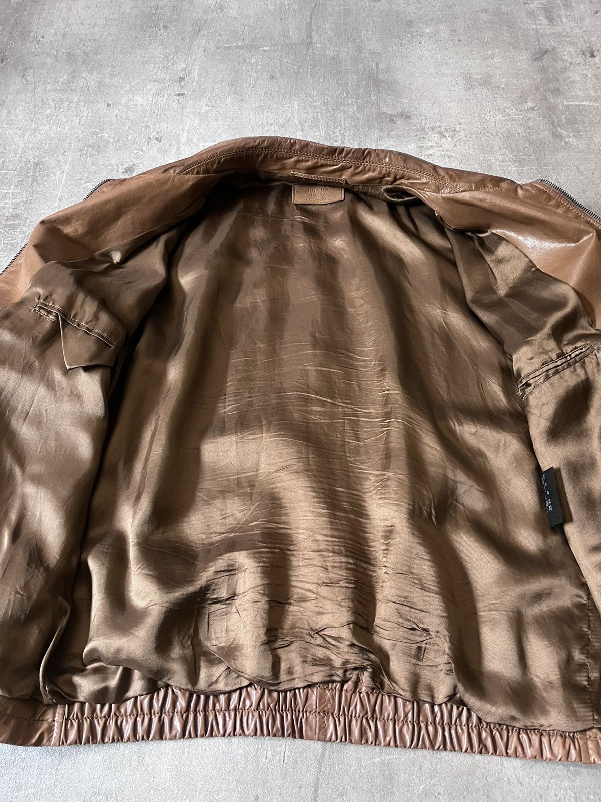 Prada Prada S/S 2006 brown soft lamb leather bomber jacket Size US L / EU 52-54 / 3 - 14 Thumbnail