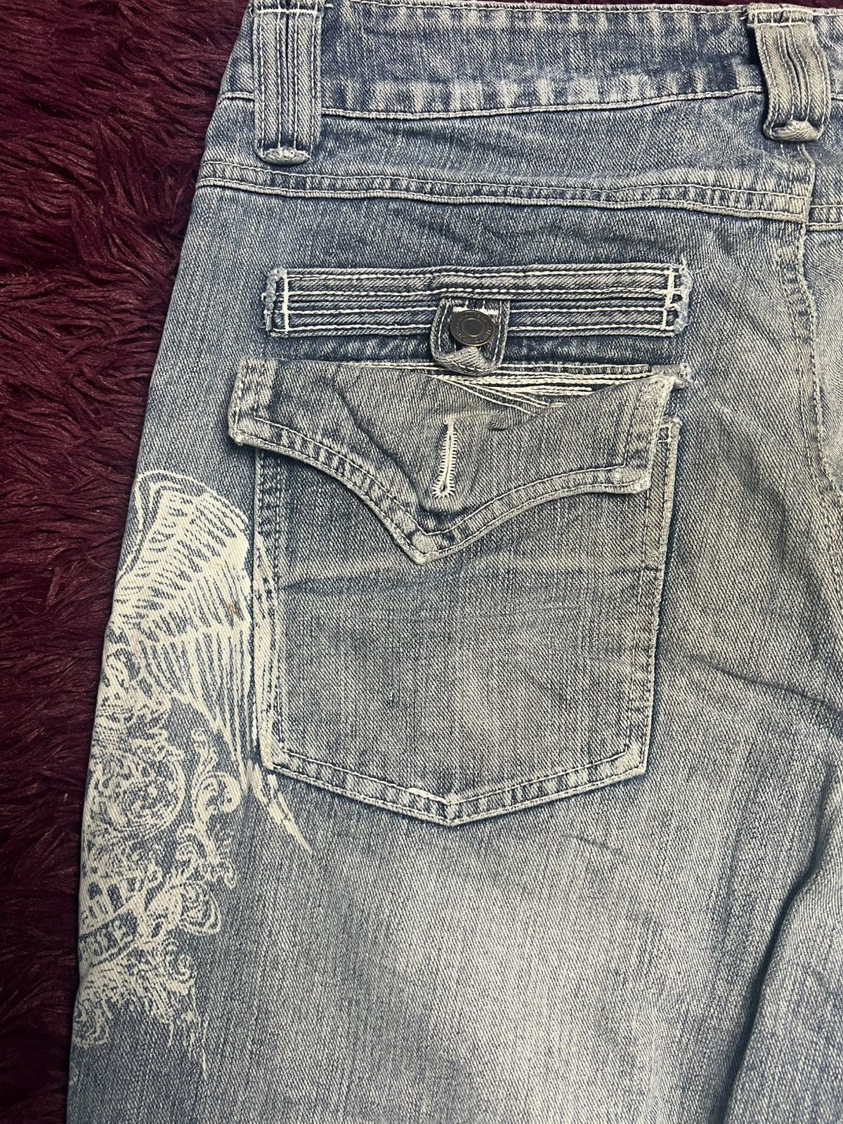 Japanese Brand Y2K Winged Skull Graphic Jeans Japanese Streetwear Denim(45) Size US 33 - 10 Thumbnail