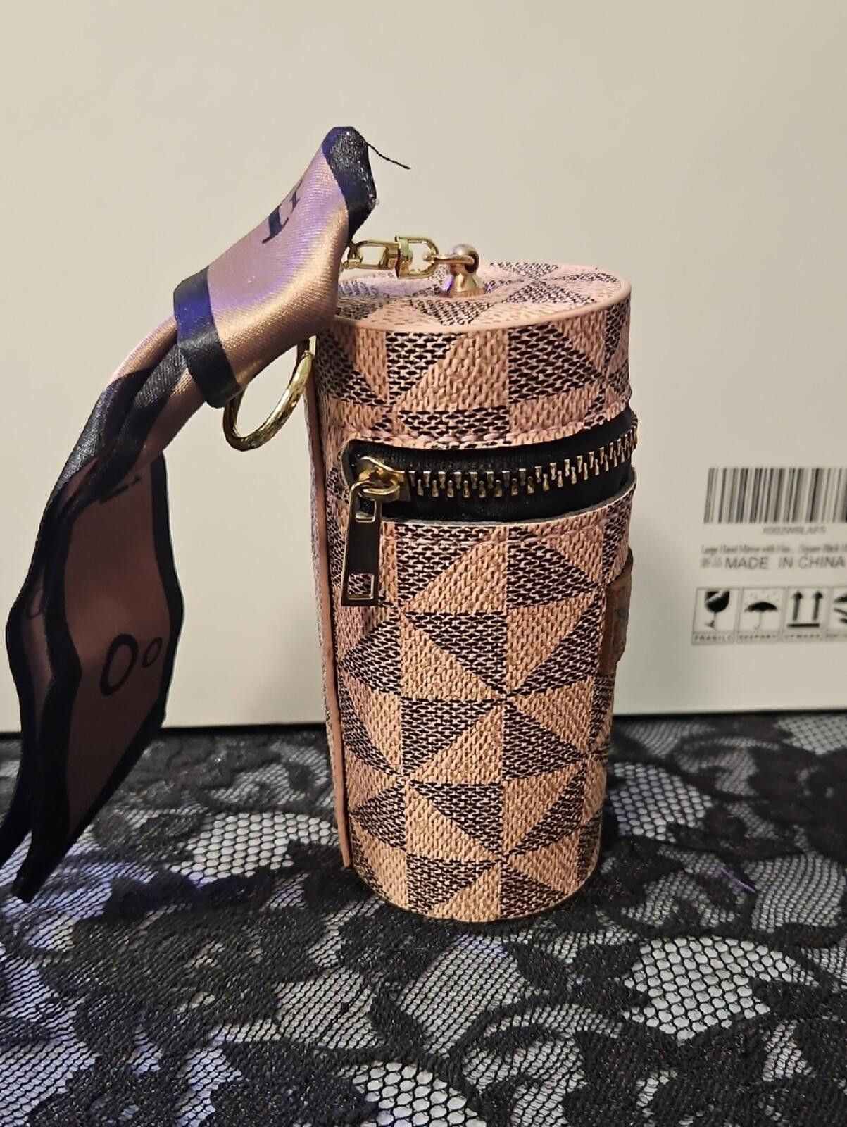 Other Pink Geometric Pattern Cylindrical Bag Charm Size ONE SIZE - 1 Thumbnail