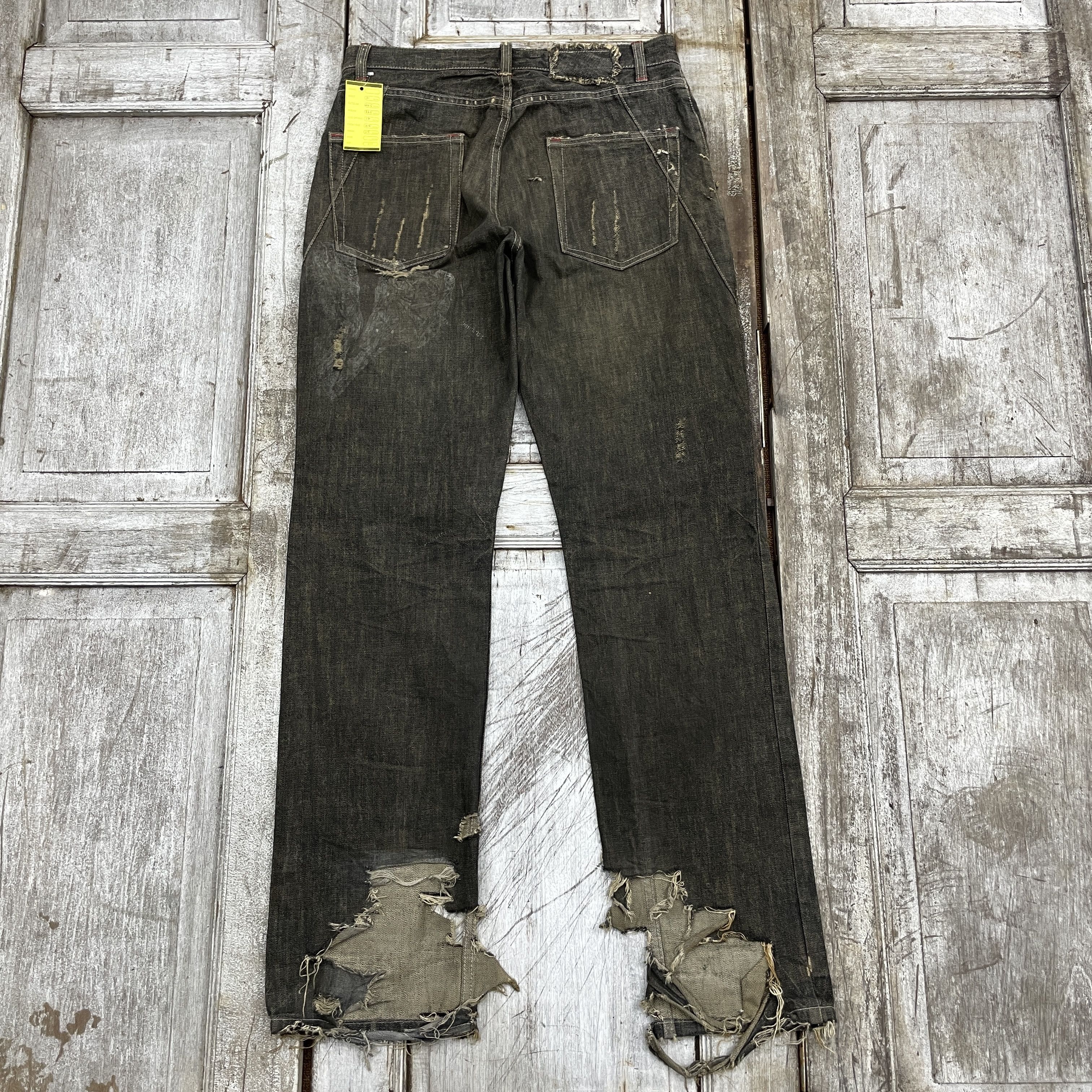 Japanese Brand × Vintage Vintage Nouveau Brillant Homme Distressed Jeans-WC311 Size US 31 - 2 Thumbnail