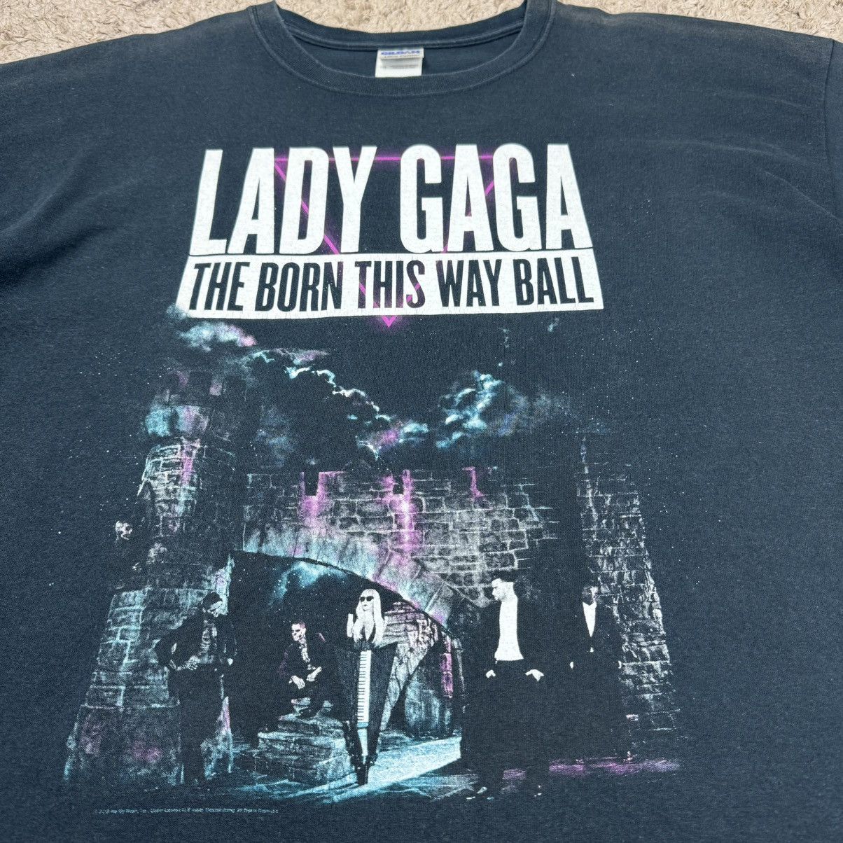 Band Tees LADY GAGA The Born This Way Ball T-shirt Size US XL / EU 56 / 4 - 6 Thumbnail