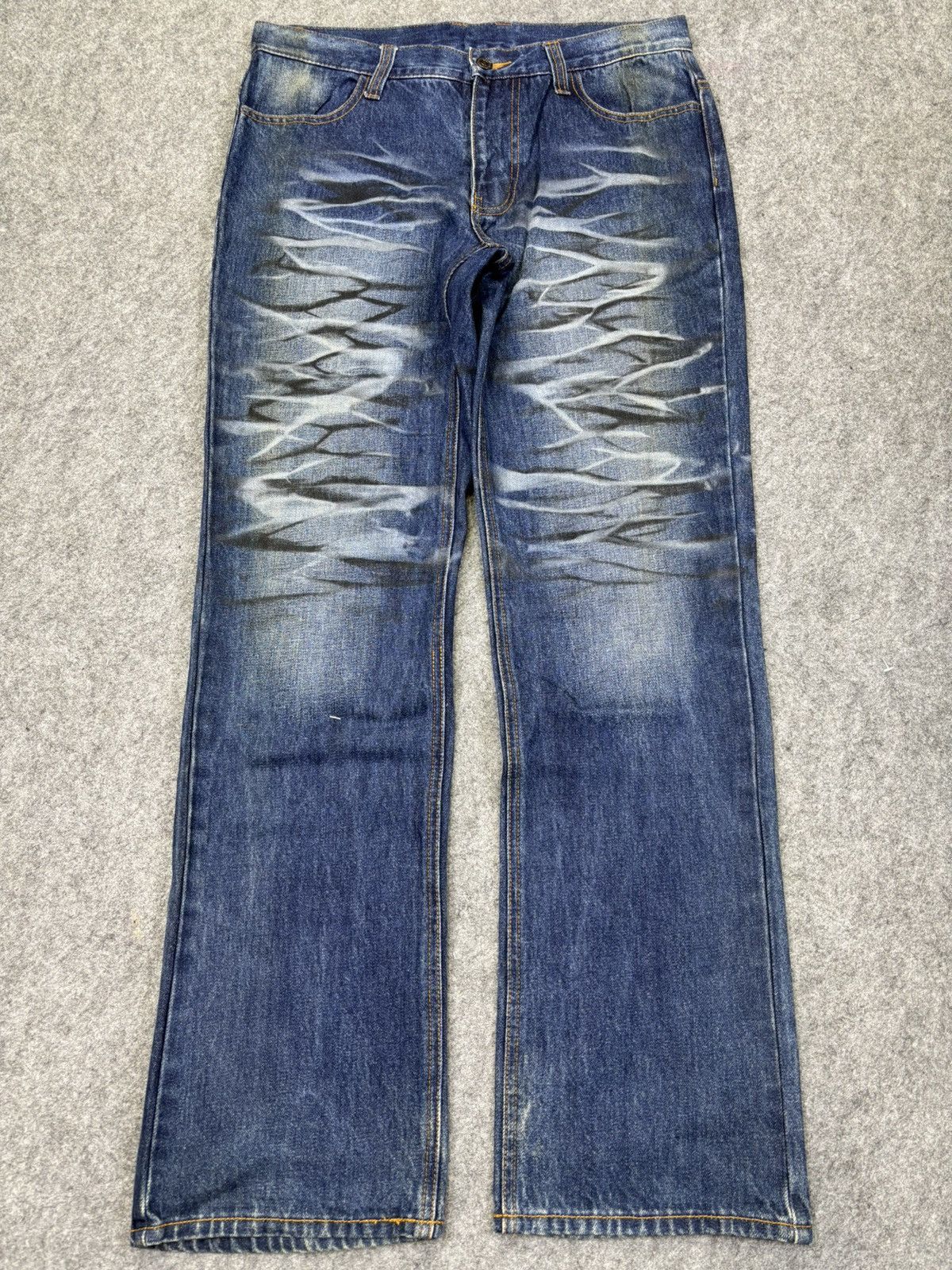 Japanese Brand 💥Artisanal💥LGarage Raw Fades Style Denim F957 Size US 33 - 15 Thumbnail