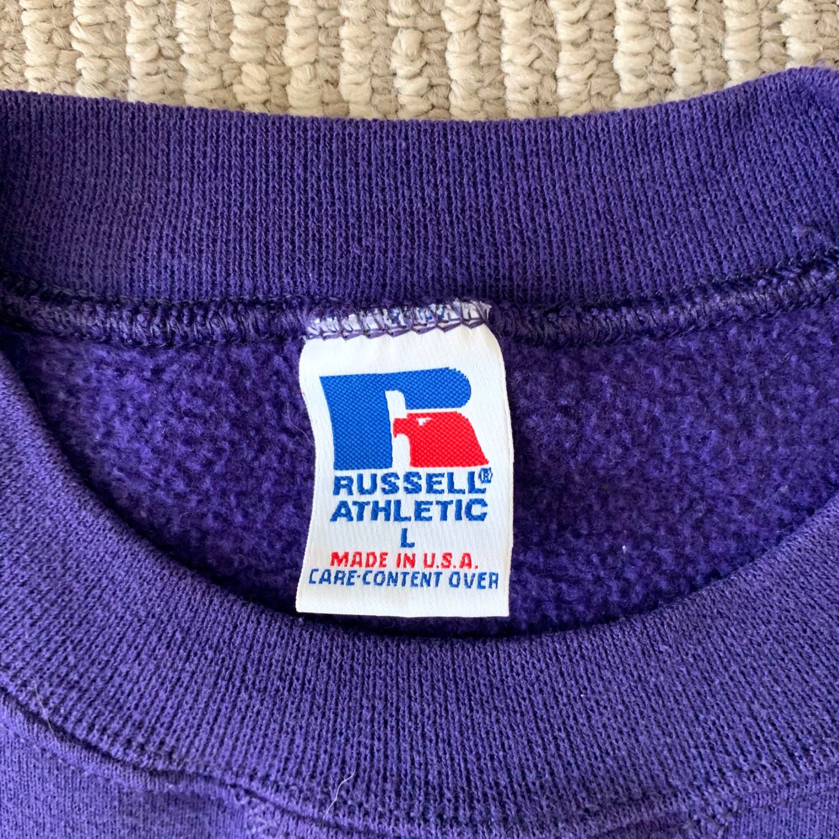 Russell Athletic VINTAGE Russell Athletic Mustang Purple Crewneck Pullover Sweater Size L USA Mens 90s Crew Neck Graphic Print Fleece Cotton Size US L / EU 52-54 / 3 - 4 Thumbnail