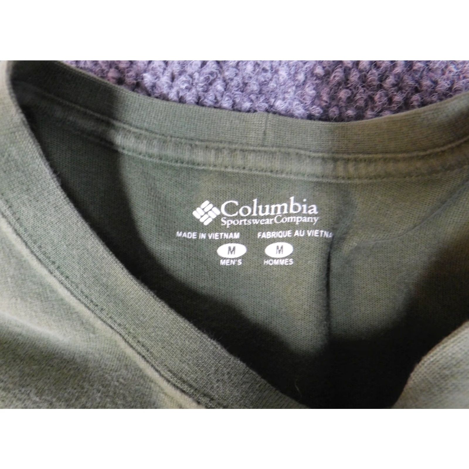Vintage Columbia Mens Shirt T-Shirt Short Sleeve Crew Neck Green Logo Cotton Blend Polyester Regular Size M USA Theme Size US M / EU 48-50 / 2 - 6 Thumbnail