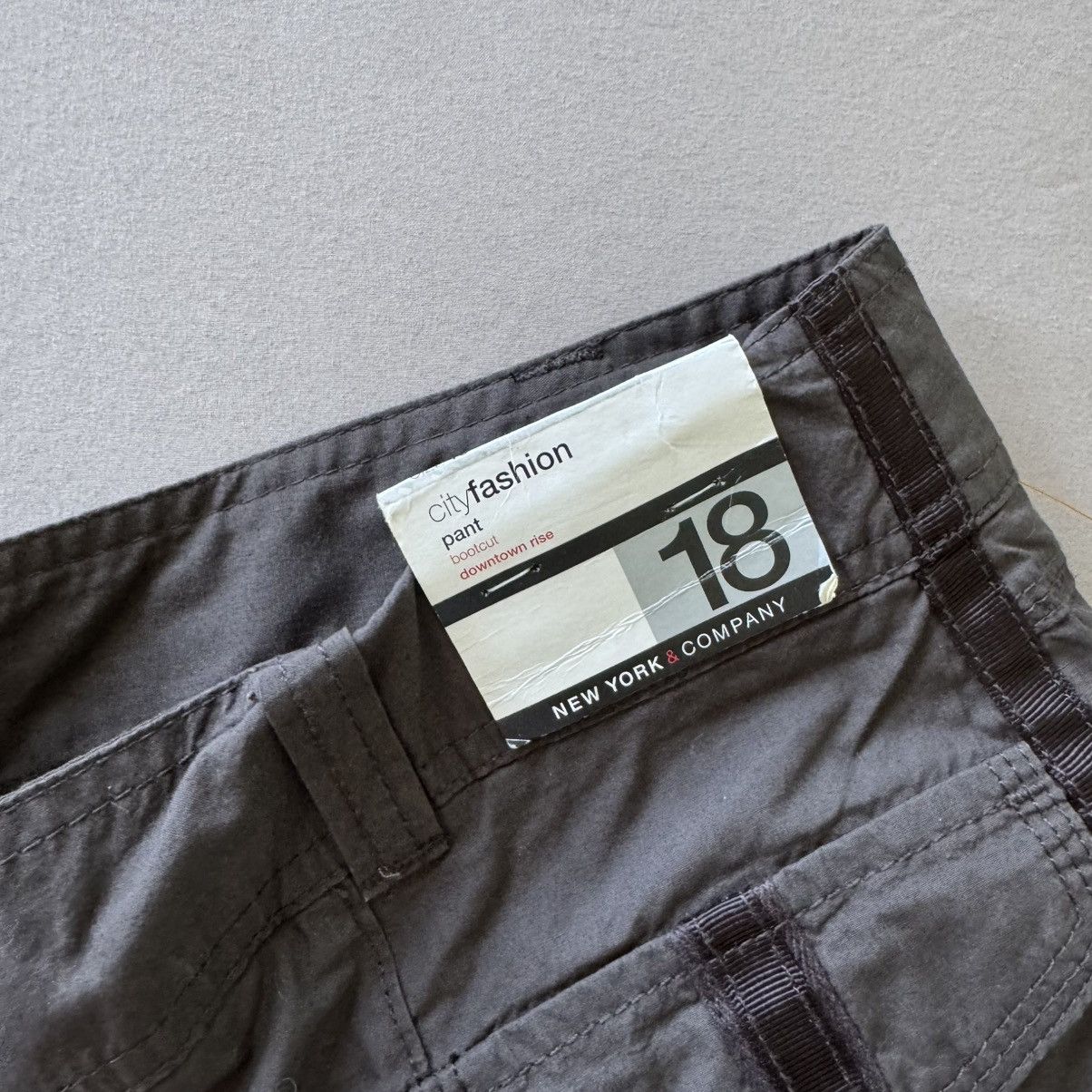 Other Y2K Era New York & Company Low Rise Roll Tab Bootcut Pants Size 40" / US 18 - 5 Thumbnail