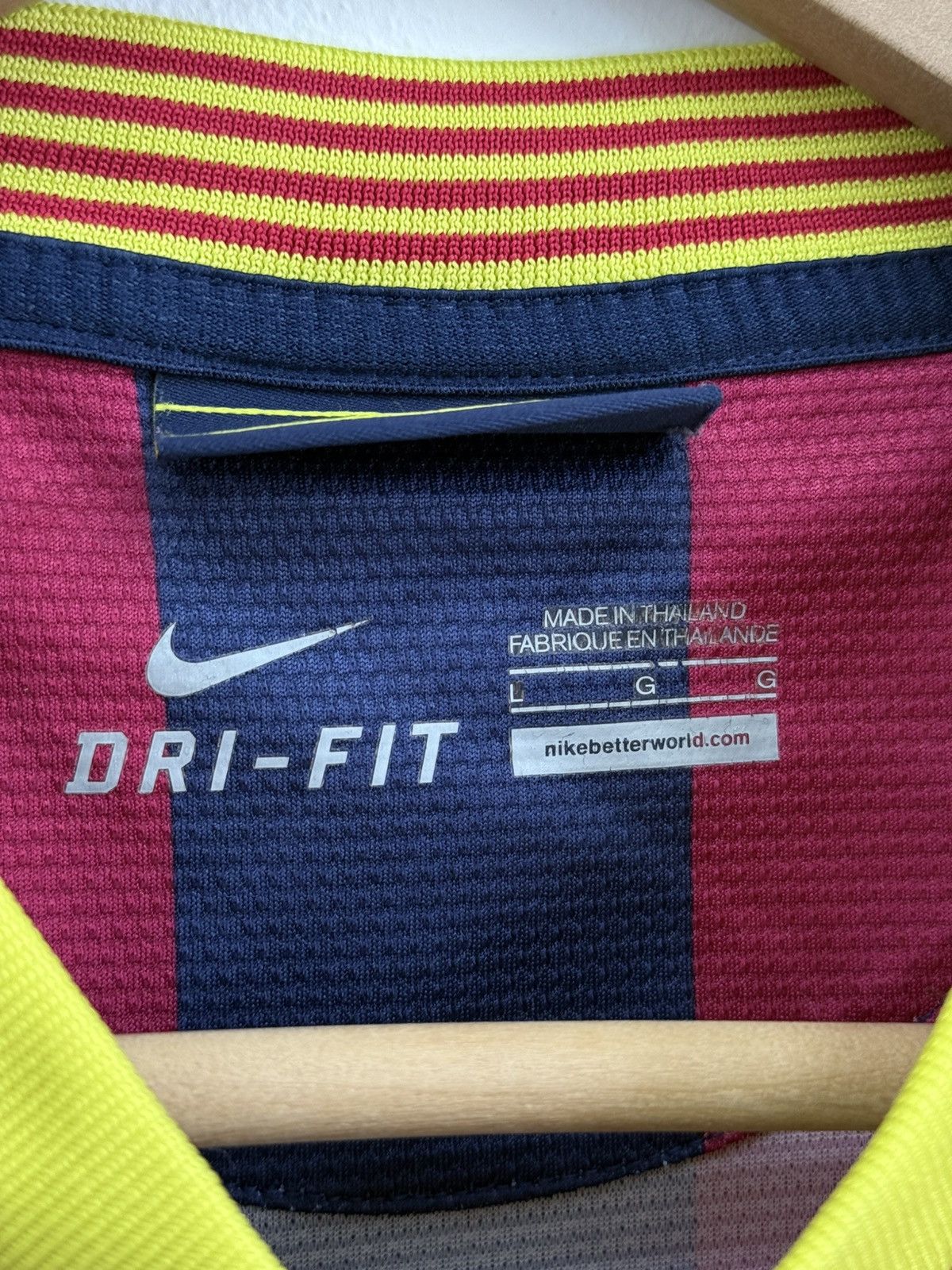 Nike 2013 2014 Barcelona Home Jersey And Shorts Size US L / EU 52-54 / 3 - 6 Thumbnail