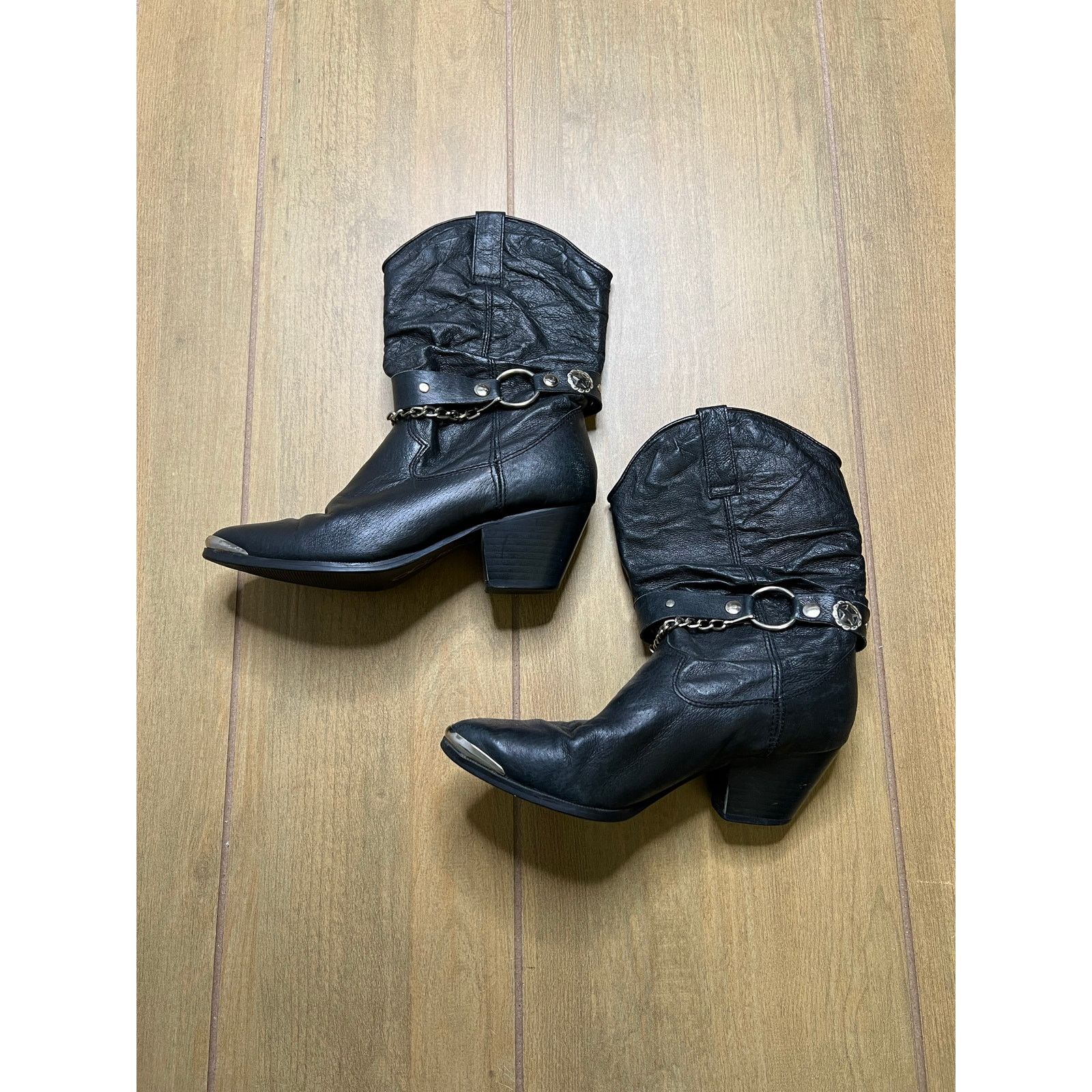 Vintage Dingo Ladies' Bailey Black Slouch Harnessed Boots Sz 6 M Size US 6 / IT 36 - 2 Thumbnail