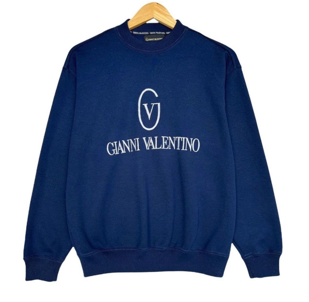 Vintage newest 90’s Gianni Valentino Collar Sweatshirt Gianni Valentino Sweater Gianni Valentino Small Logo Embroidered Sweatshirt Size M