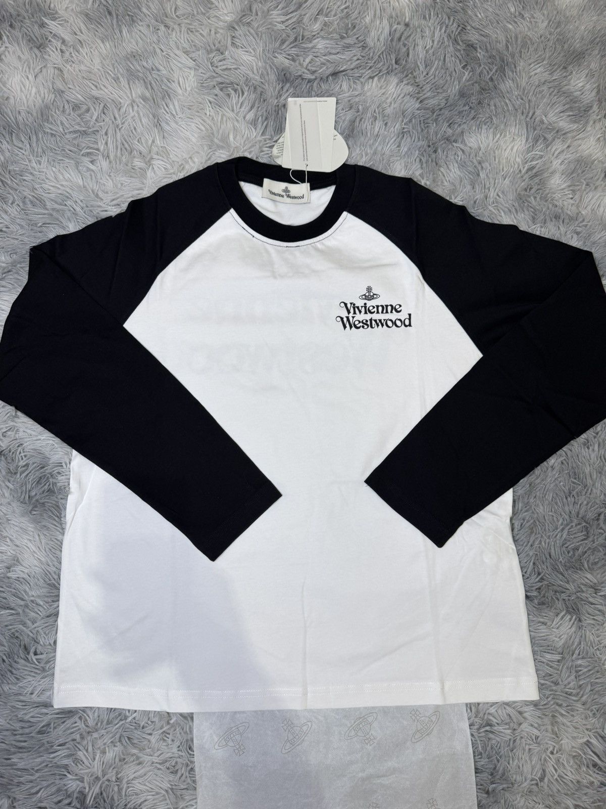 Vivienne Westwood Vivienne Westwood Longsleeve Size M / US 6-8 / IT 42-44 - 2 Thumbnail