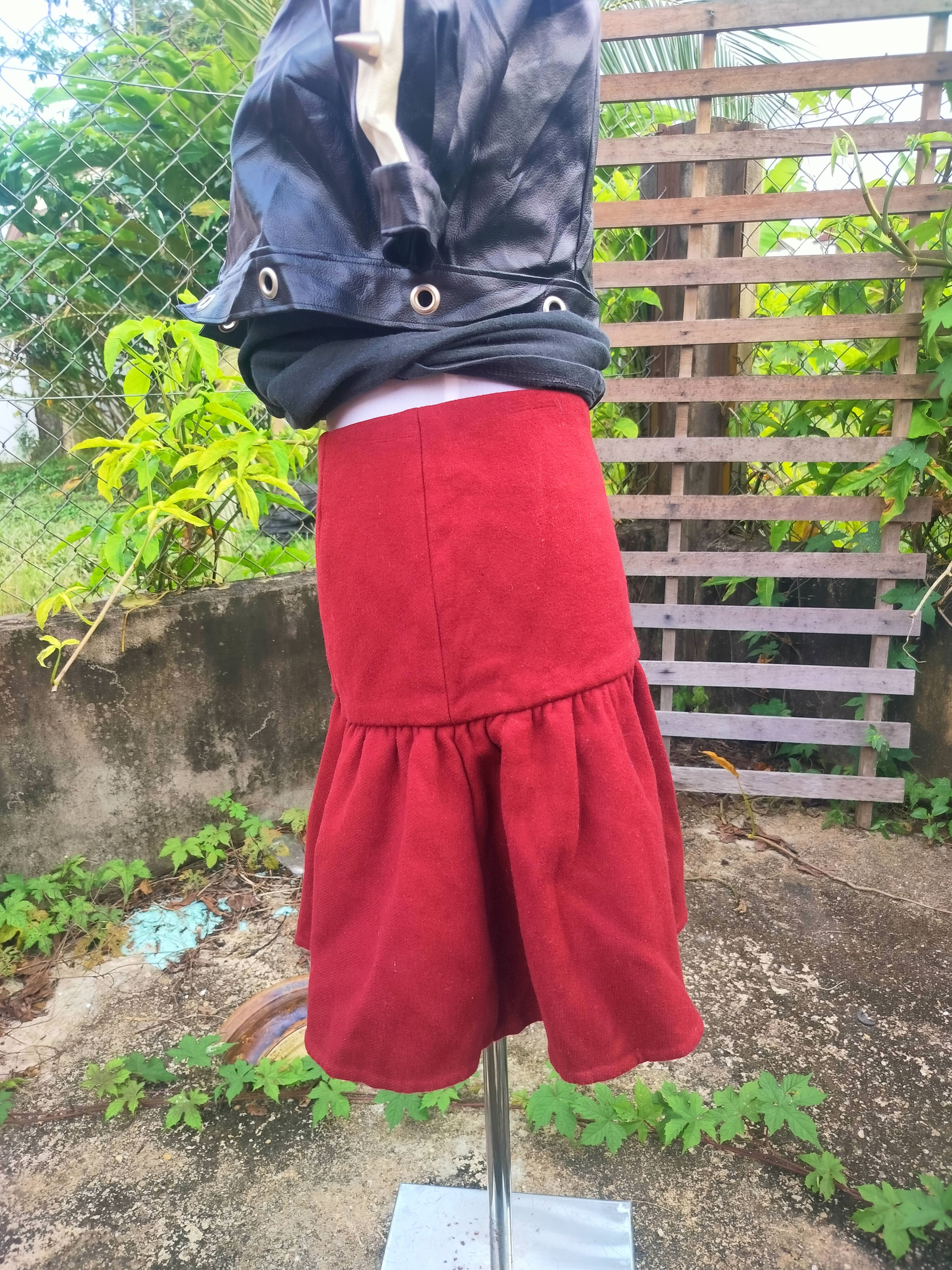 Prada PRADA WOOL MIDI SKIRT Size 38" / US 16 / IT 52 - 10 Thumbnail