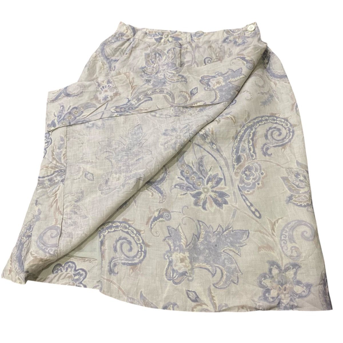 Burberry Vintage Burberry Floral Mini Skirt Made in Italy / Size 9 Size 26" / US 2 / IT 38 - 5 Thumbnail