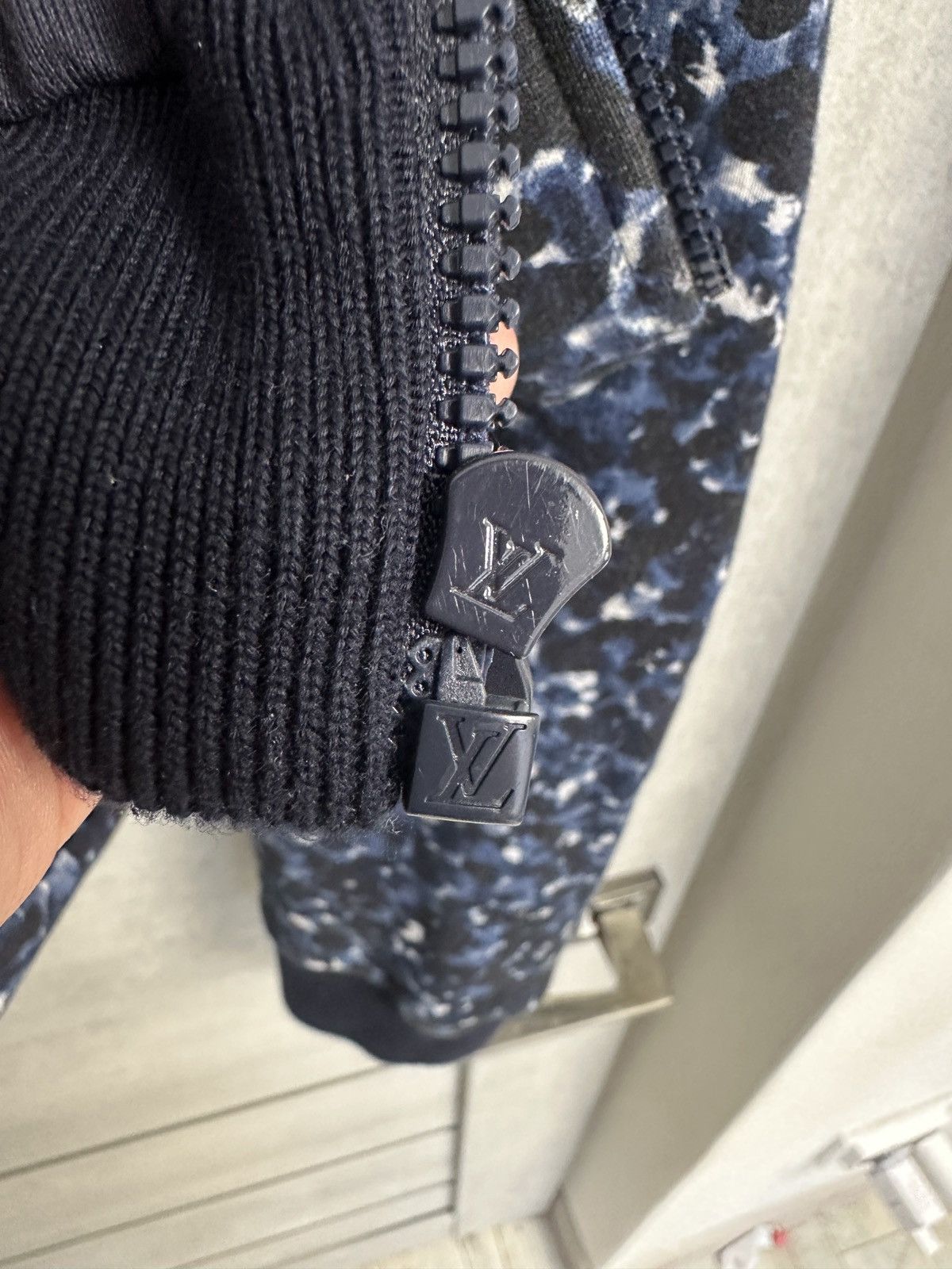 Louis Vuitton Louis Vuitton Monogram LV Parka Virgil Abloh Collection Zip Size US XXL / EU 58 / 5 - 3 Thumbnail