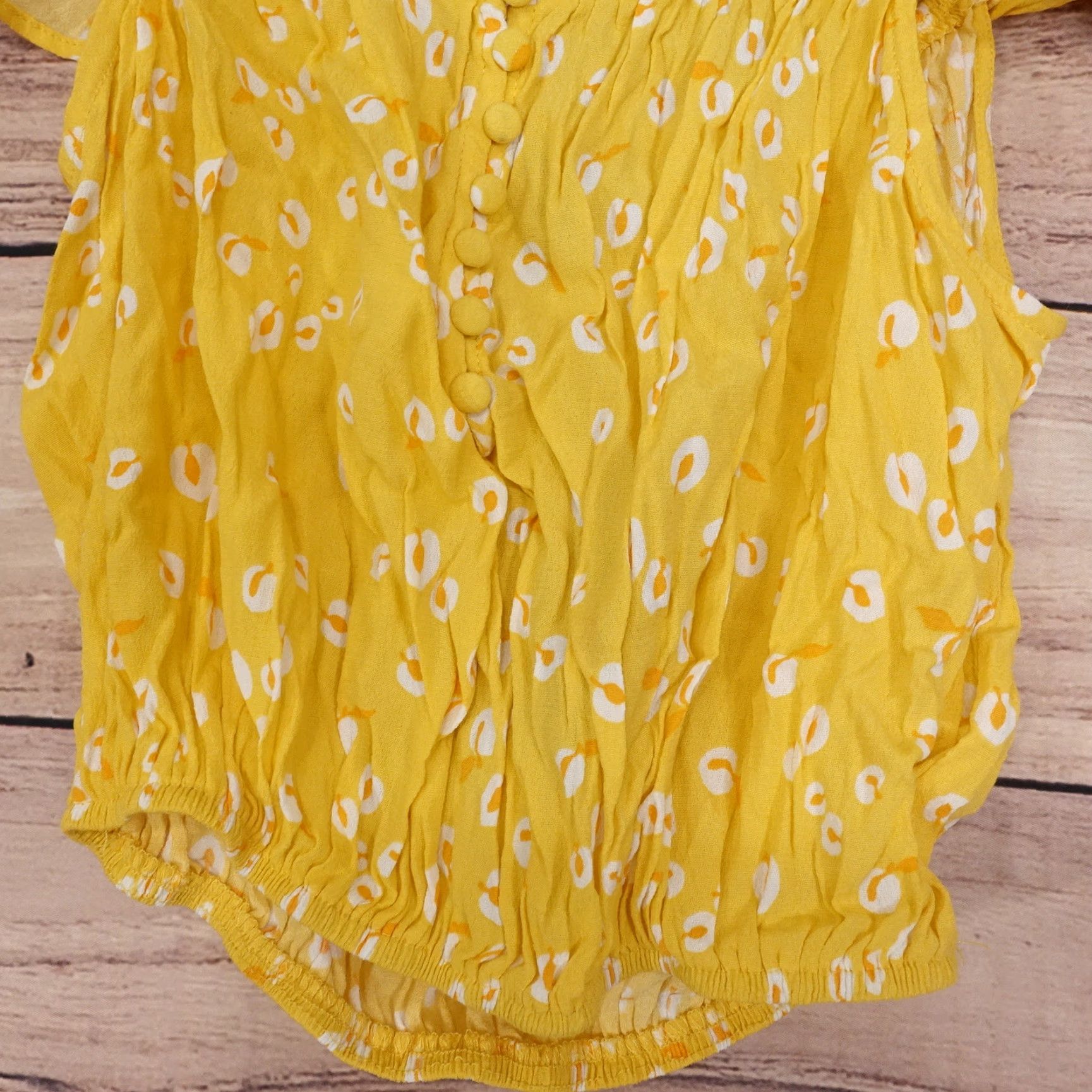 Forever 21 VINTAGE FOREVER 21 Women’s Crop Top Short Sleeve Collared Blouse S Yellow Casual Summer Size S / US 4 / IT 40 - 2 Thumbnail