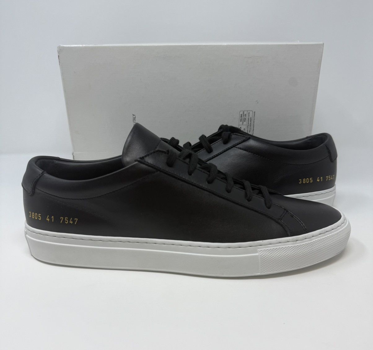 Common Projects Common Projects Achilles Low Top Sneaker Black White Size US 11 / IT 41 - 1 Thumbnail