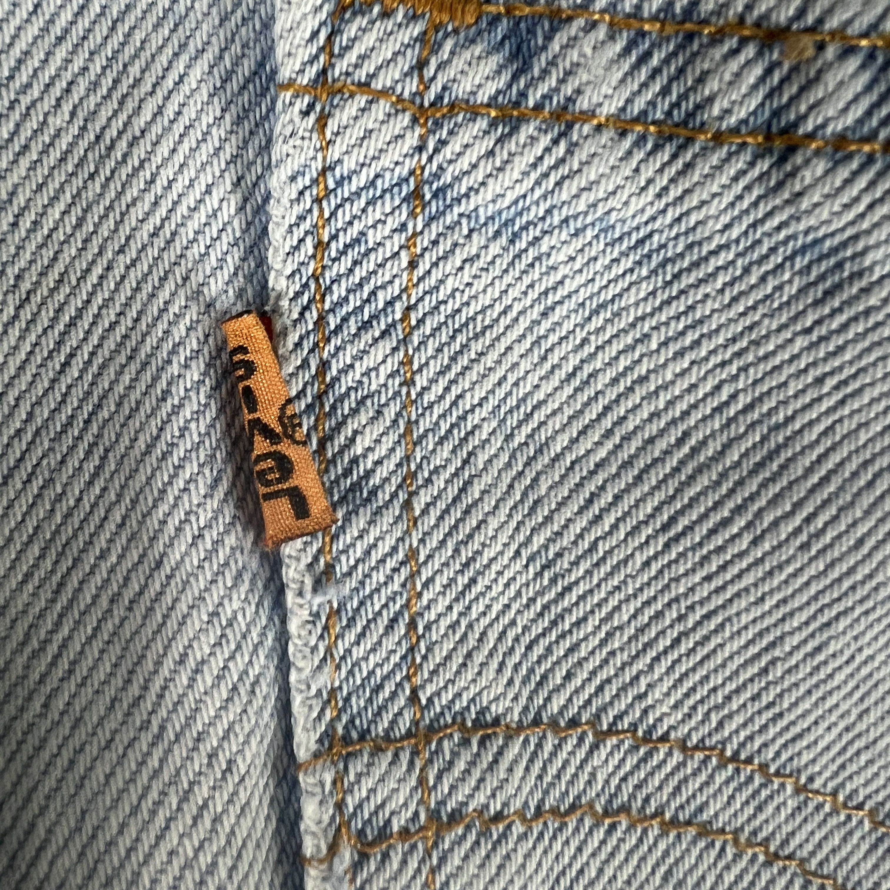 Levi's × Vintage VTG 90s Levi's Jean 560 Loose Taper Blue Denim Orange Tab Size US 32 / EU 48 - 16 Thumbnail