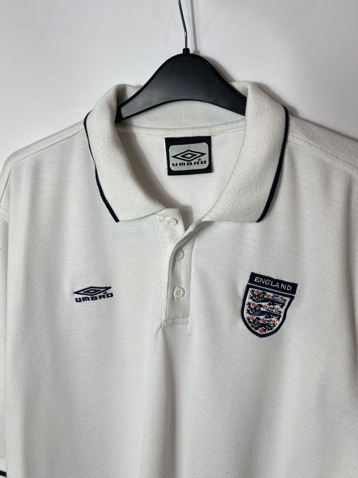 Umbro Vintage soccer football Umbro England T-shirt Jersey Size US XL / EU 56 / 4 - 4 Thumbnail