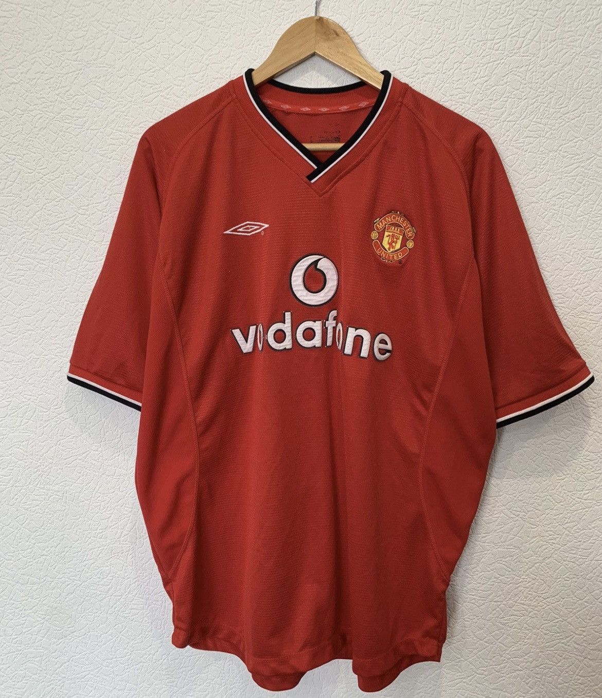 Umbro MANCHESTER UNITED UMBRO 2000/2001 HOME KIT SOCCER JERSEY Size US L / EU 52-54 / 3 - 1 Thumbnail