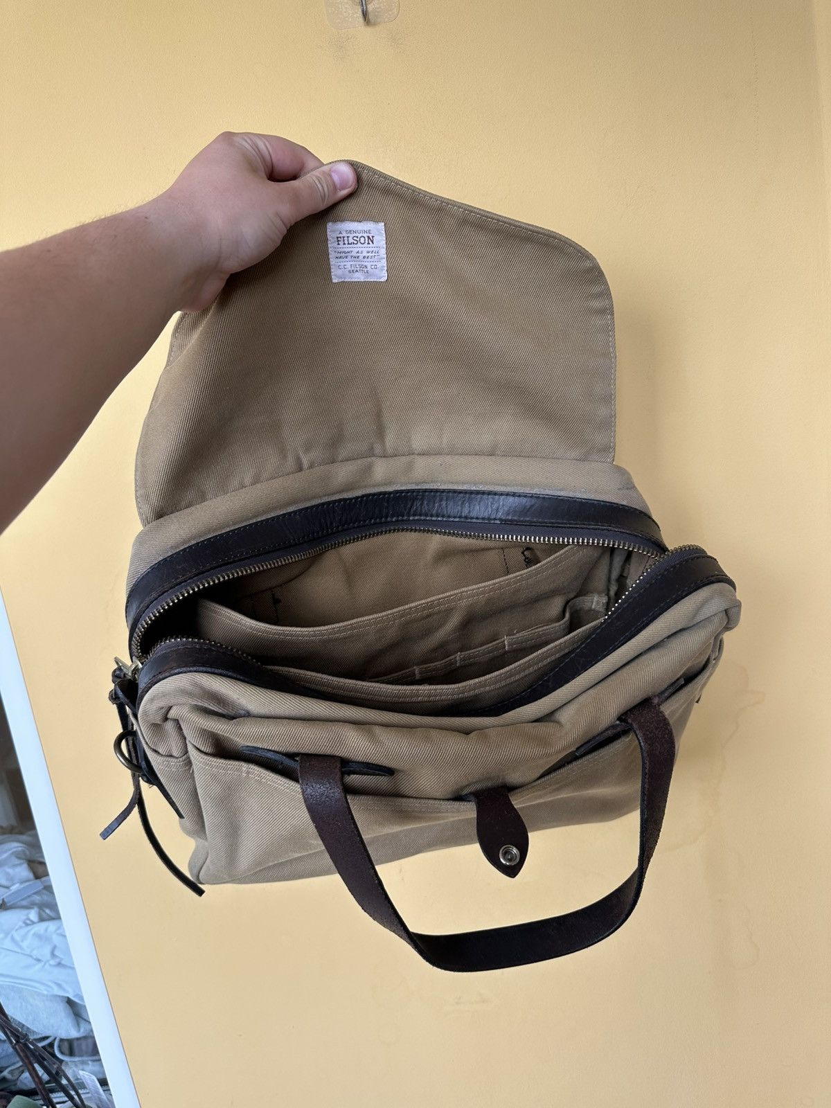 Filson FILSON RUGGED TWILL PADDED COMPUTER BAG military bag army Size ONE SIZE - 10 Thumbnail
