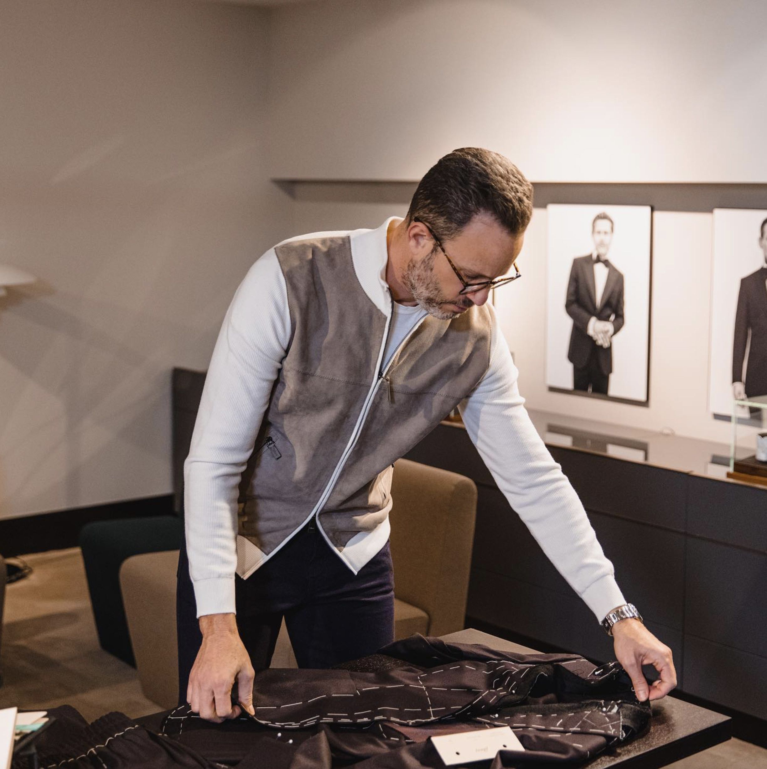 Brioni Best Dressed Rare $6K w/tax Suede / White Cashmere Knit Size US L / EU 52-54 / 3 - 2 Thumbnail