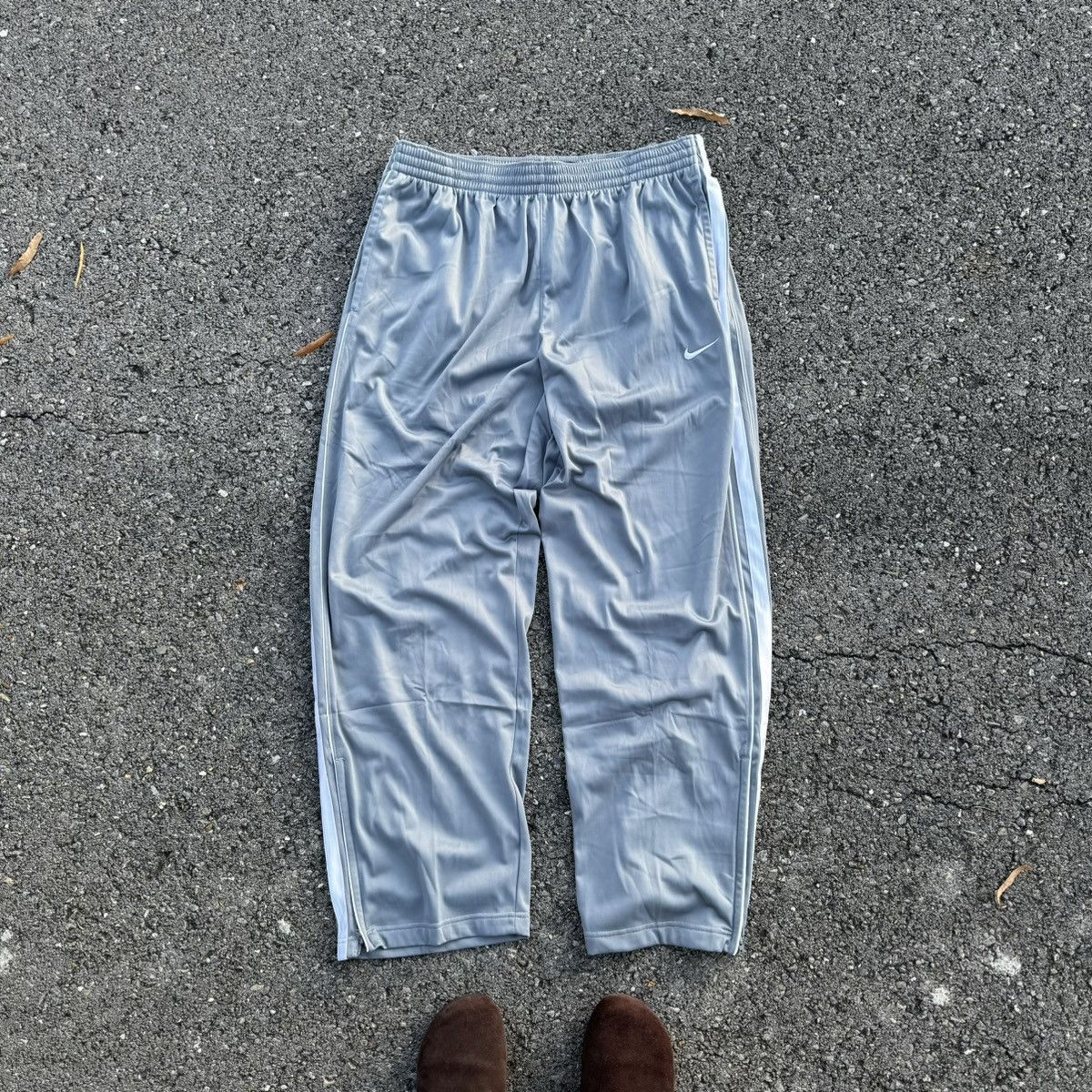 iconic nike track pants