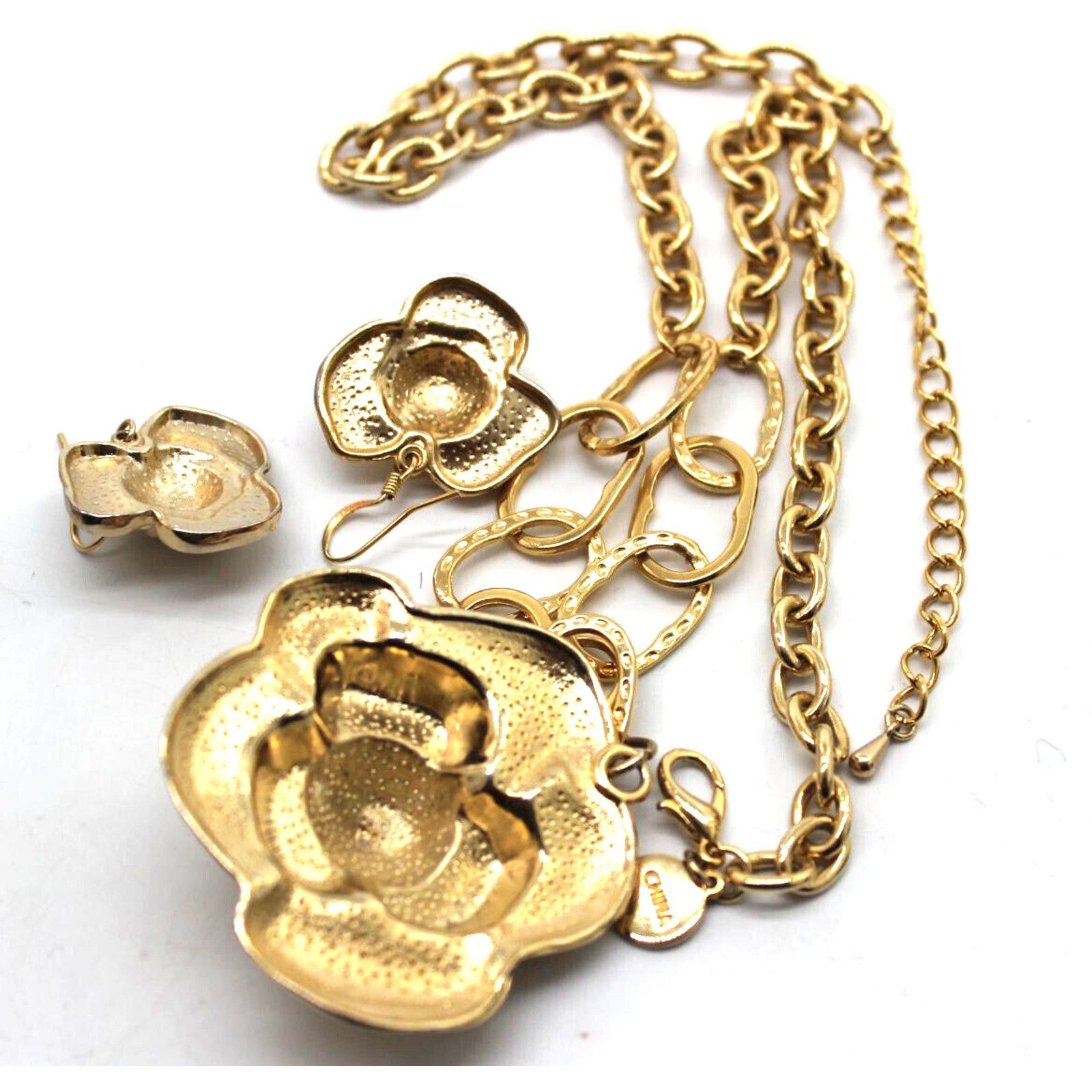 Other Classic 2" Golden Roses Necklace & Earring Set • Goldtone Size ONE SIZE - 5 Thumbnail