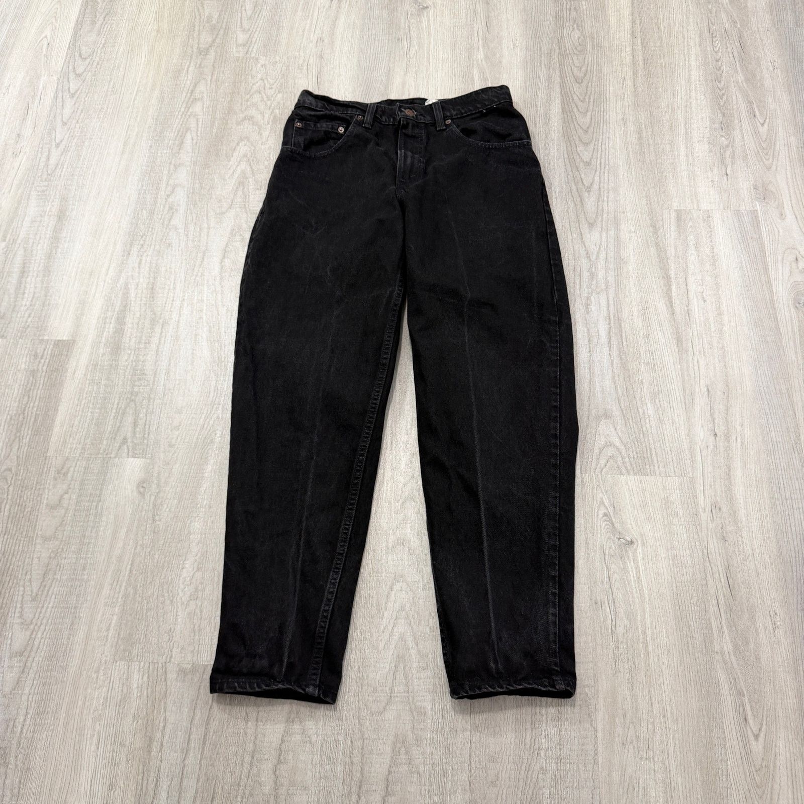 Levi's Vintage Levis 560 Loose Fit Tapered Leg Jeans Men's 31x30 Size US 31 - 1 Thumbnail