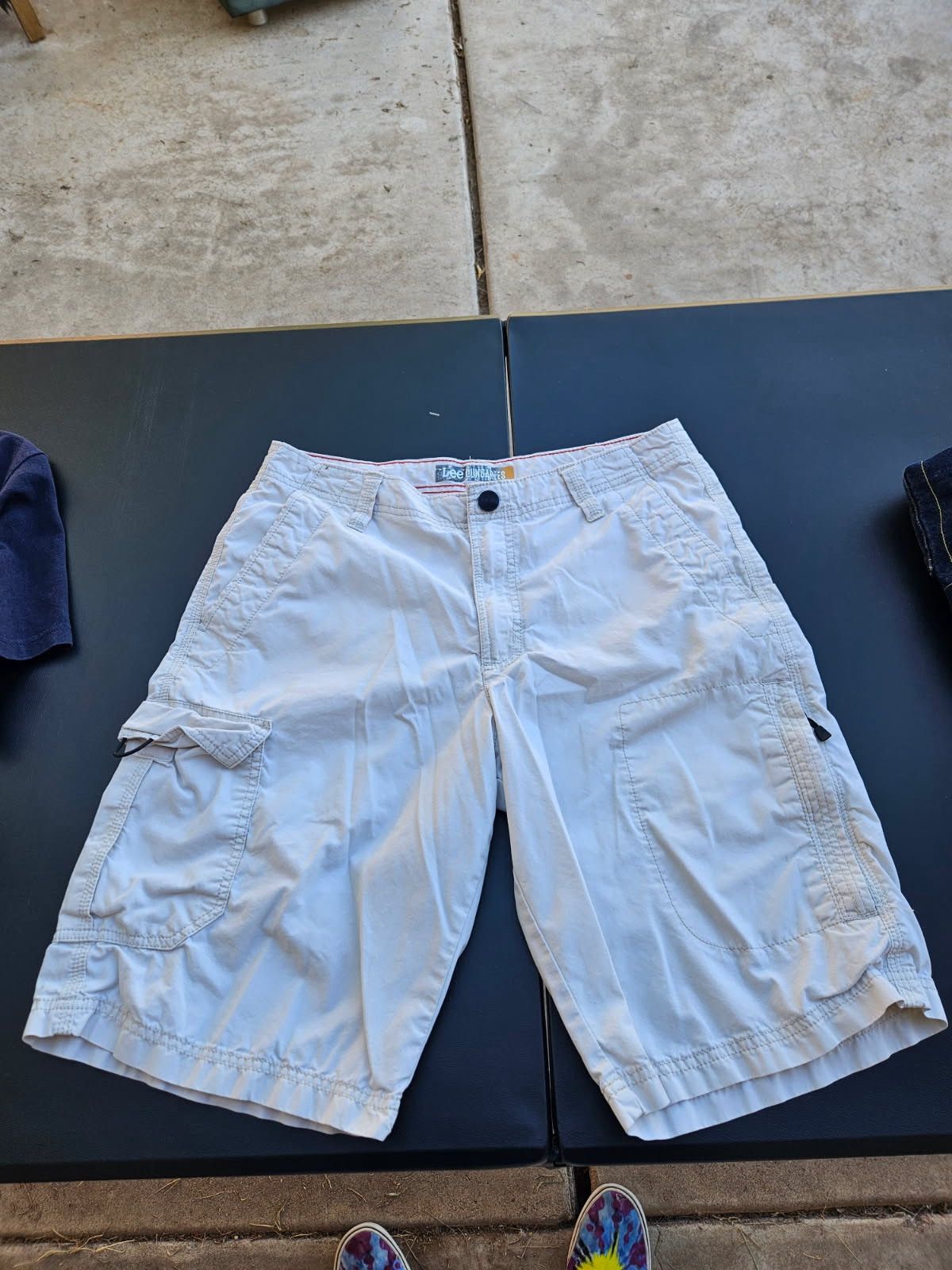 Lee Lee Dungarees Cargo Shorts Size US 32 / EU 48 - 1 Thumbnail